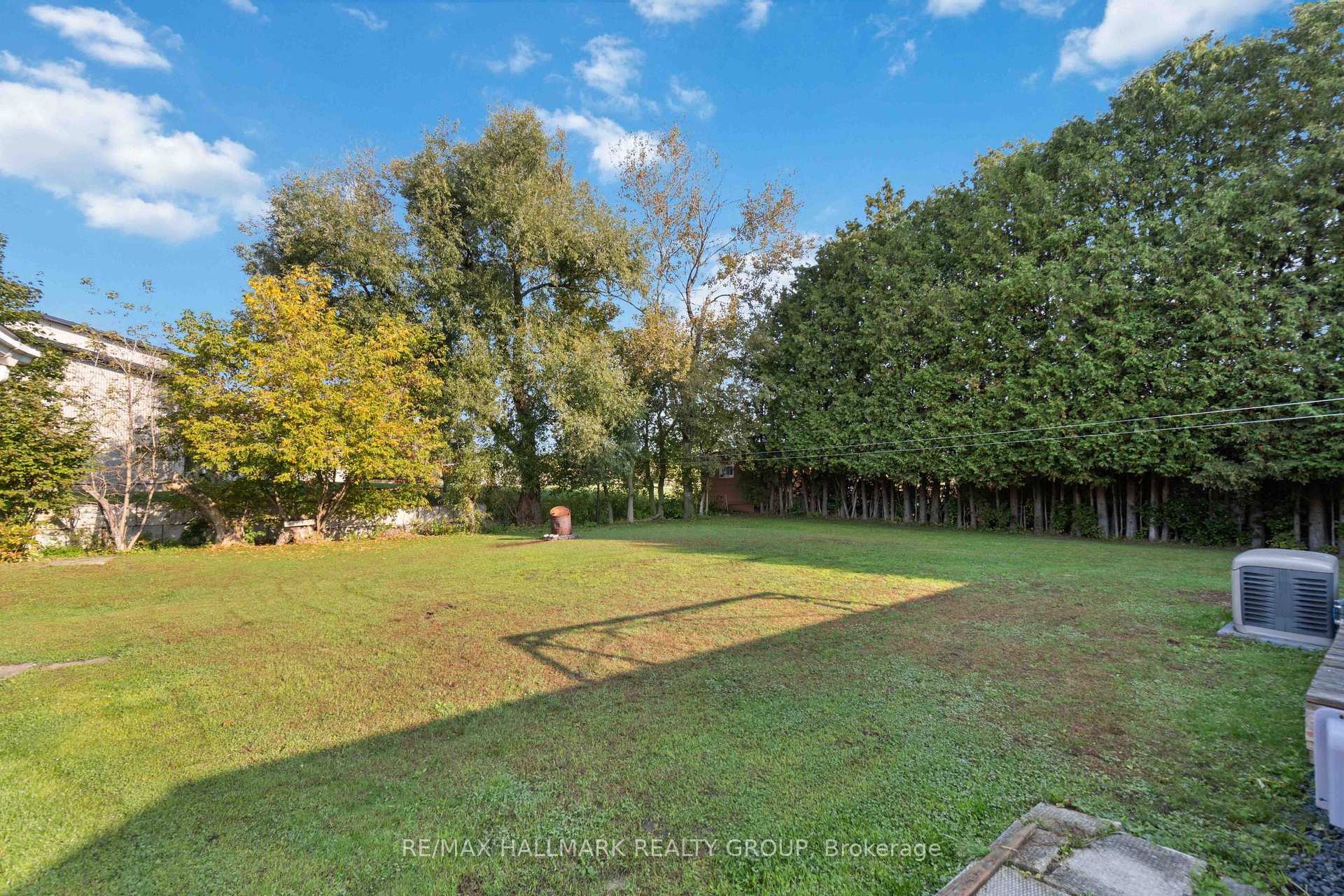 Photo 19 of 5003 Thunder Road, Ottawa, Carlsbad Springs — HOMEH