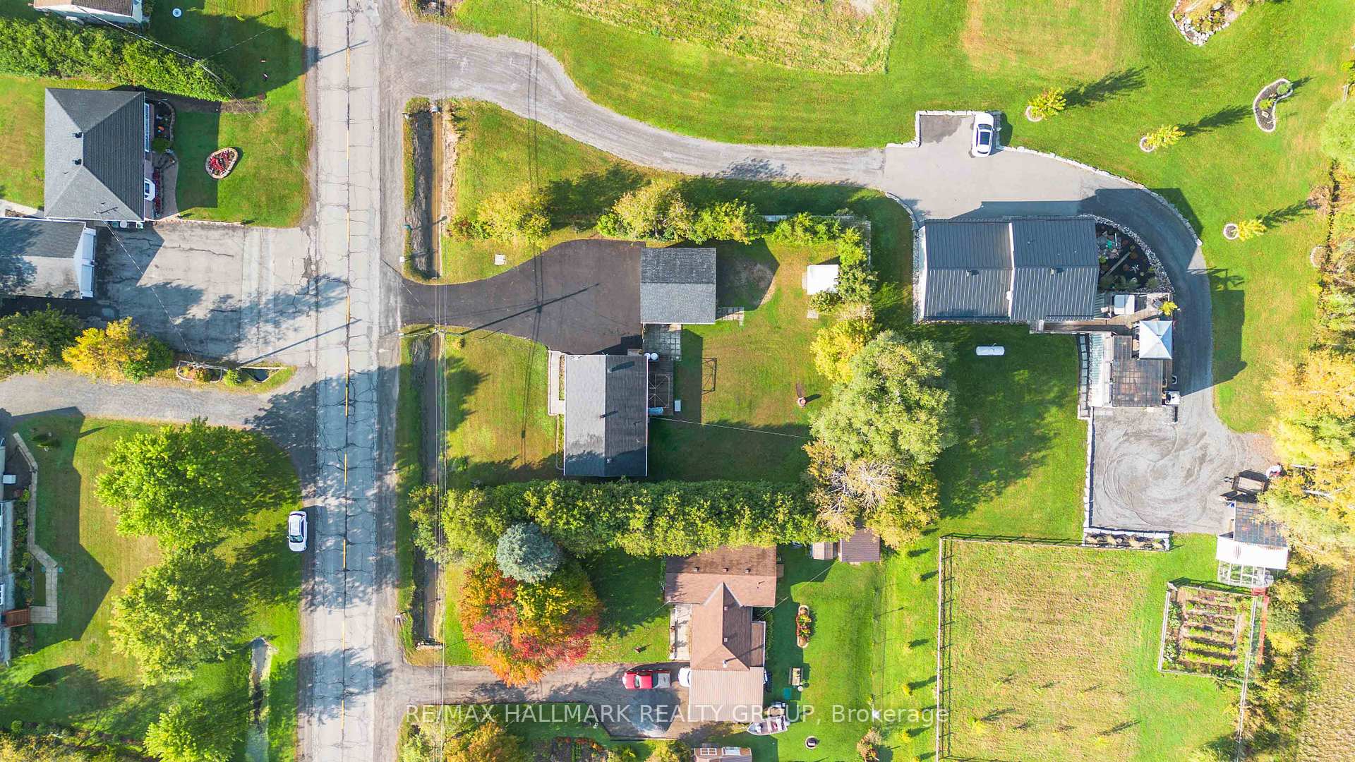 Photo 18 of 5003 Thunder Road, Ottawa, Carlsbad Springs — HOMEH