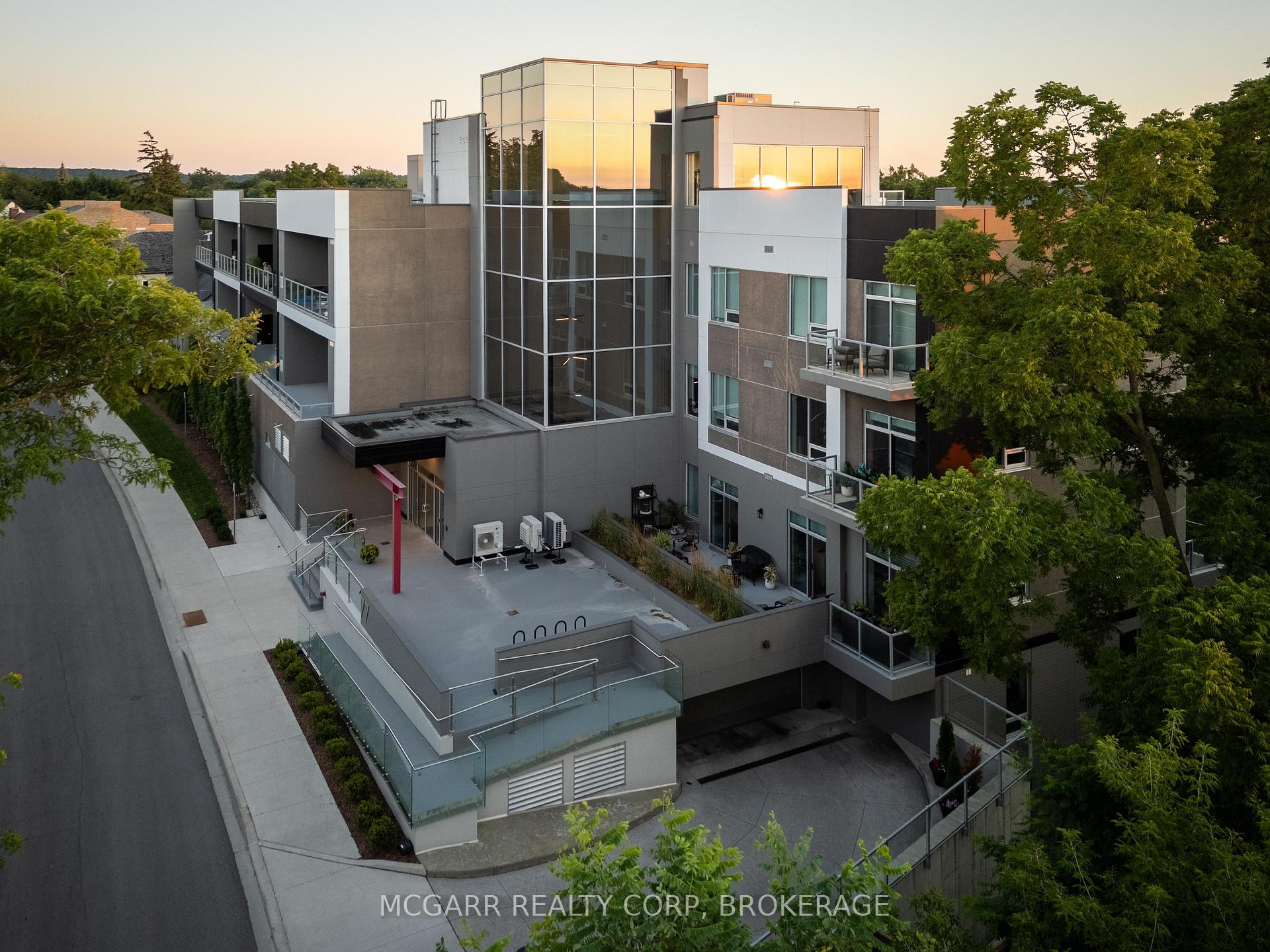 Photo 2 of Unit 203, 77 Yates Street, St. Catharines, Downtown — HOMEH