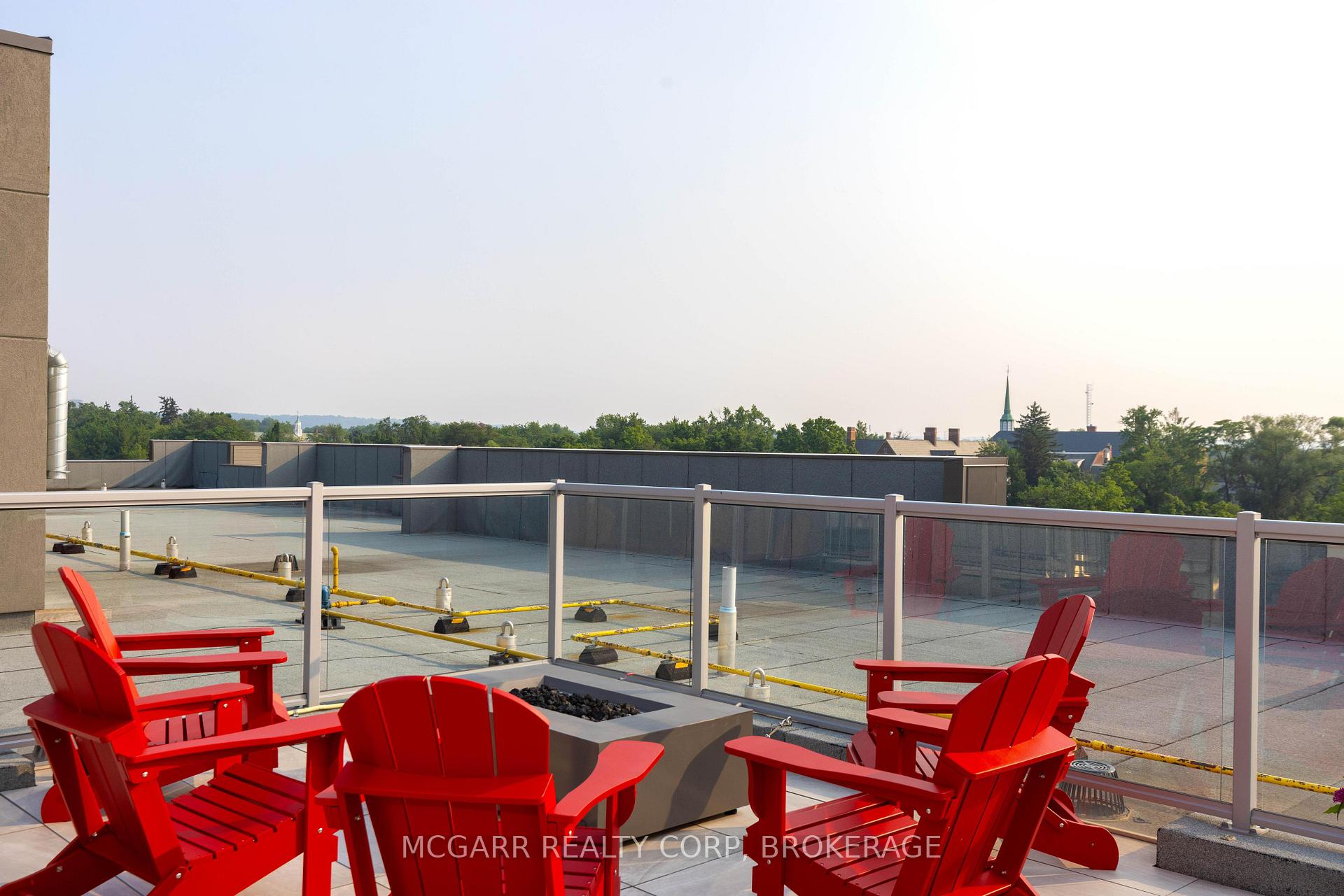 Photo 13 of Unit 203, 77 Yates Street, St. Catharines, Downtown — HOMEH