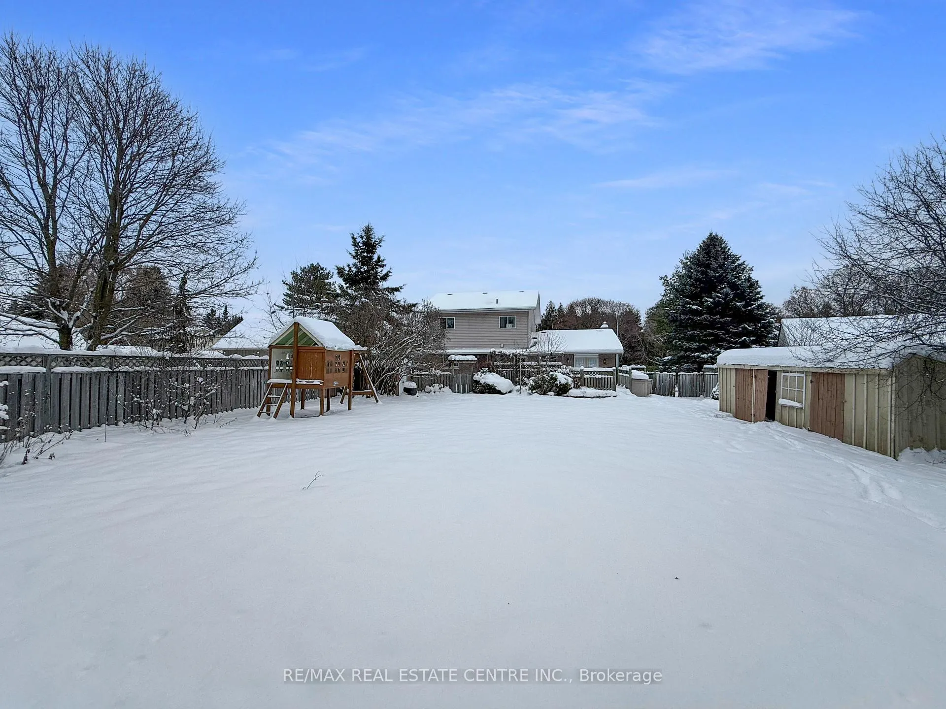 Photo 5 of 144 Wheelock Street, Erin — HOMEH