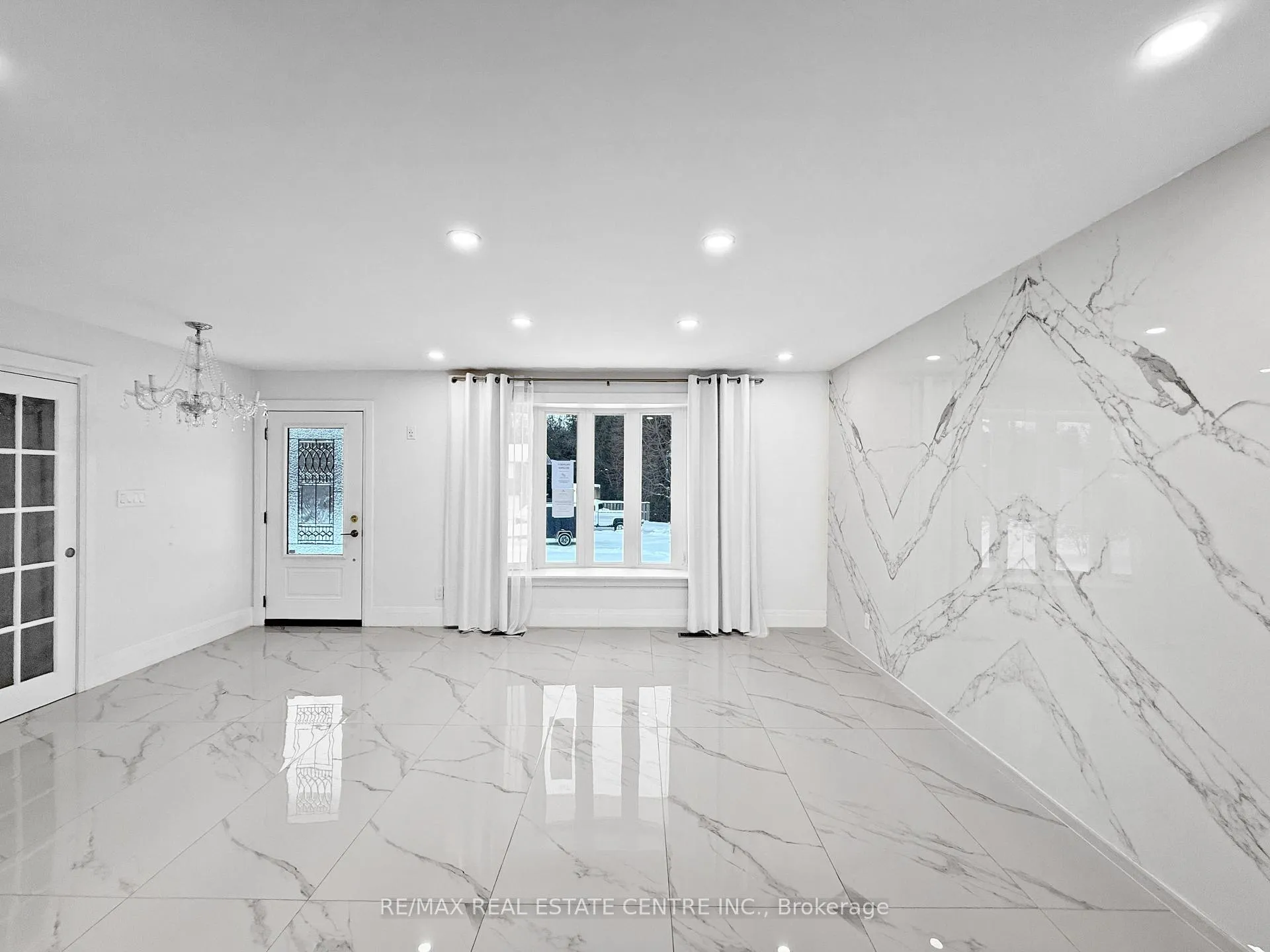 Photo 11 of 144 Wheelock Street, Erin — HOMEH