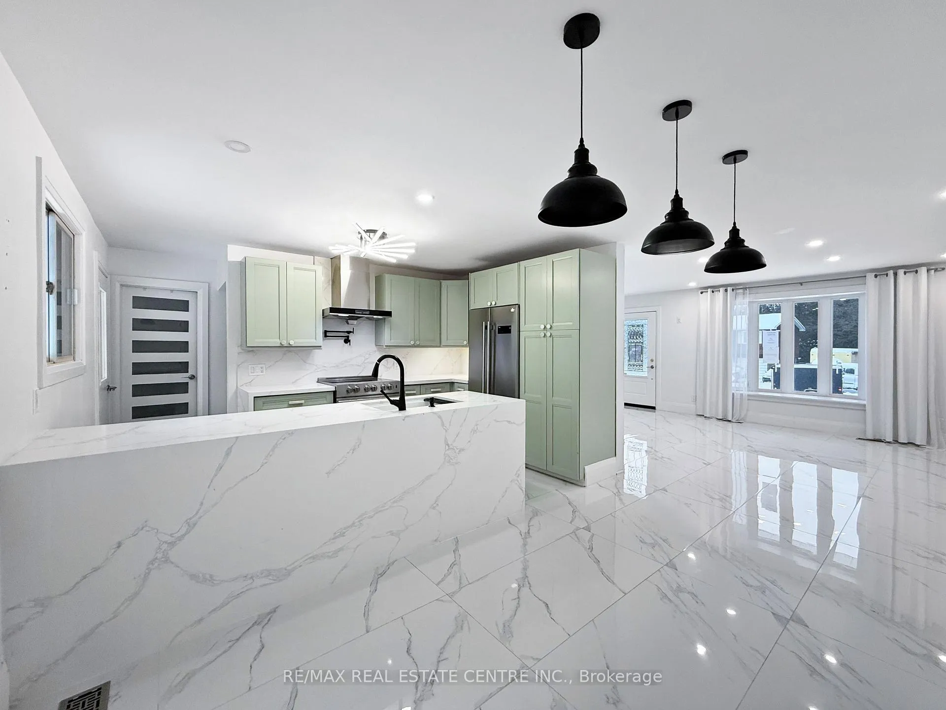 Photo 14 of 144 Wheelock Street, Erin — HOMEH
