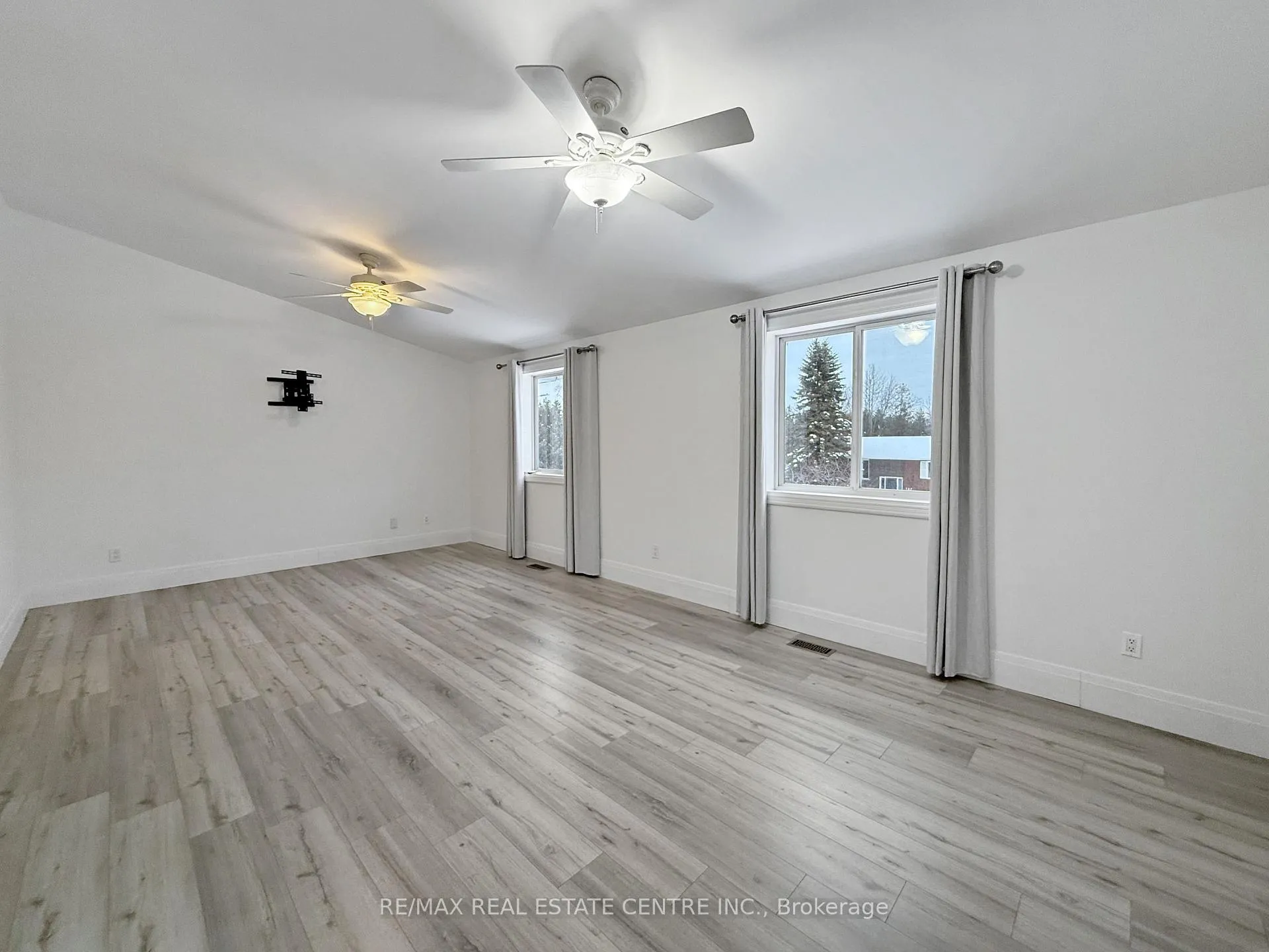 Photo 28 of 144 Wheelock Street, Erin — HOMEH