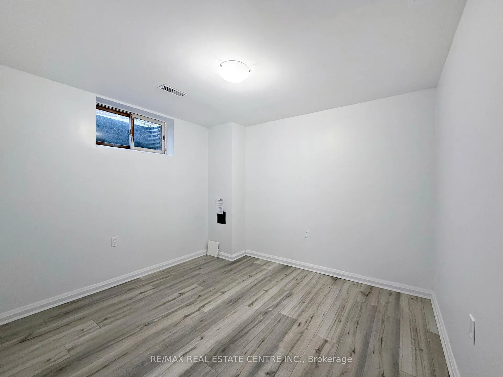 Photo 40 of 144 Wheelock Street, Erin — HOMEH
