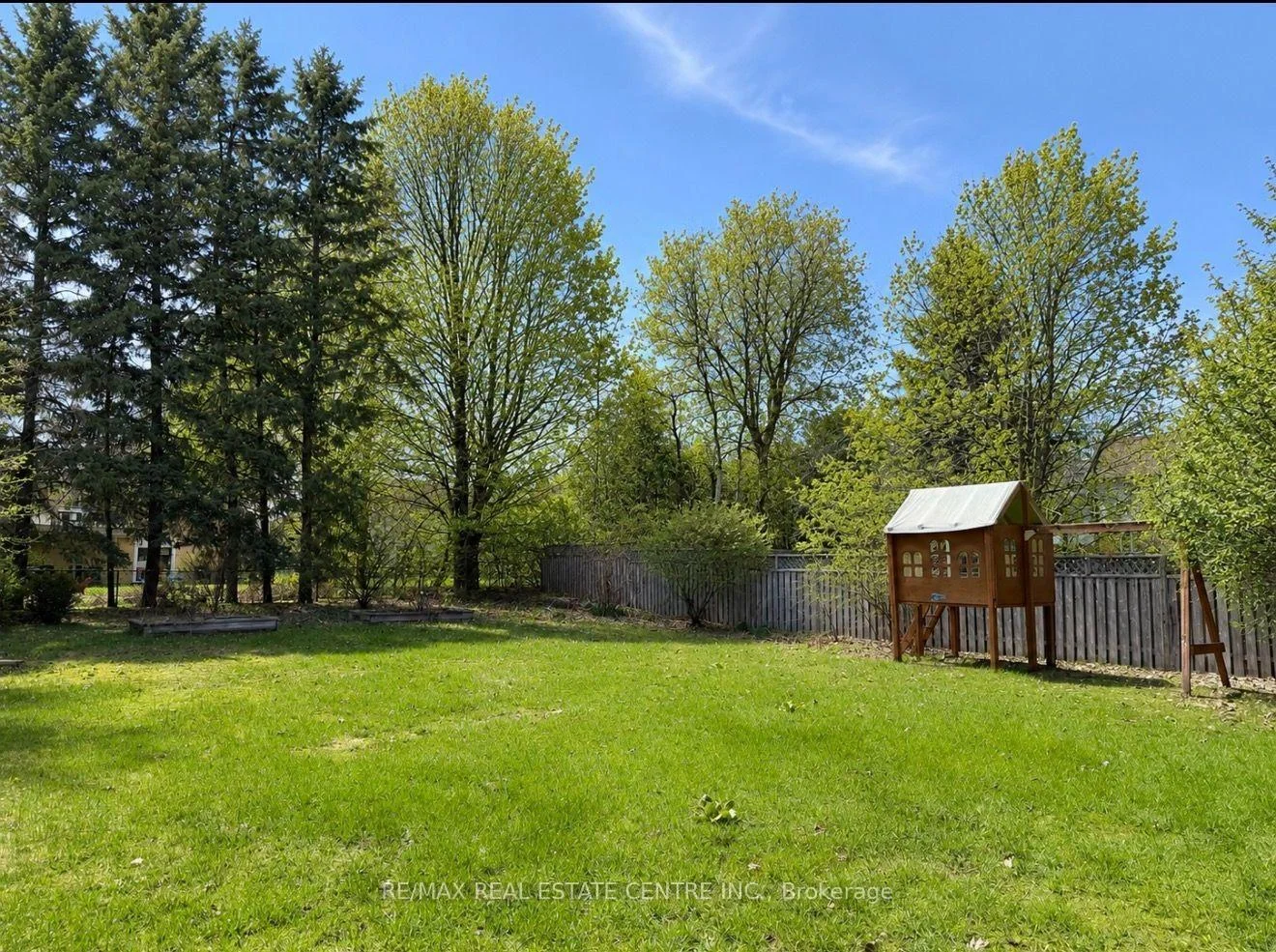 Photo 46 of 144 Wheelock Street, Erin — HOMEH