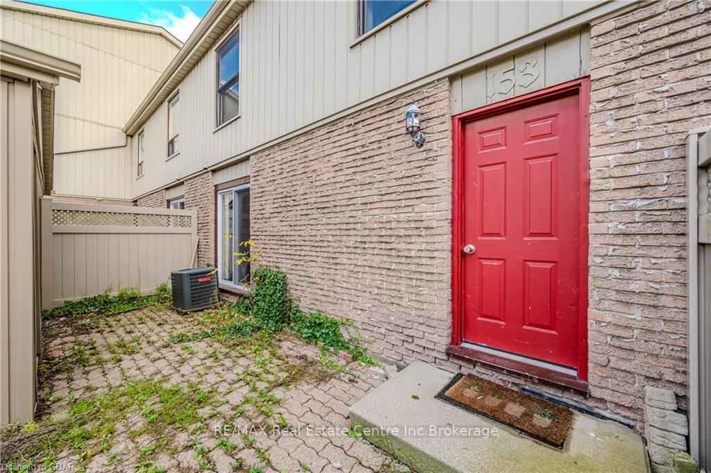 Photo 5 of Unit 59, 153 Janefield Avenue, Guelph, Dovercliffe Park/Old University — HOMEH