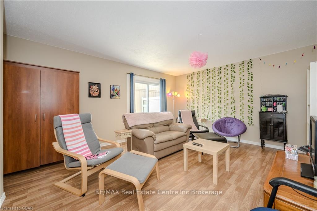 Photo 9 of Unit 59, 153 Janefield Avenue, Guelph, Dovercliffe Park/Old University — HOMEH
