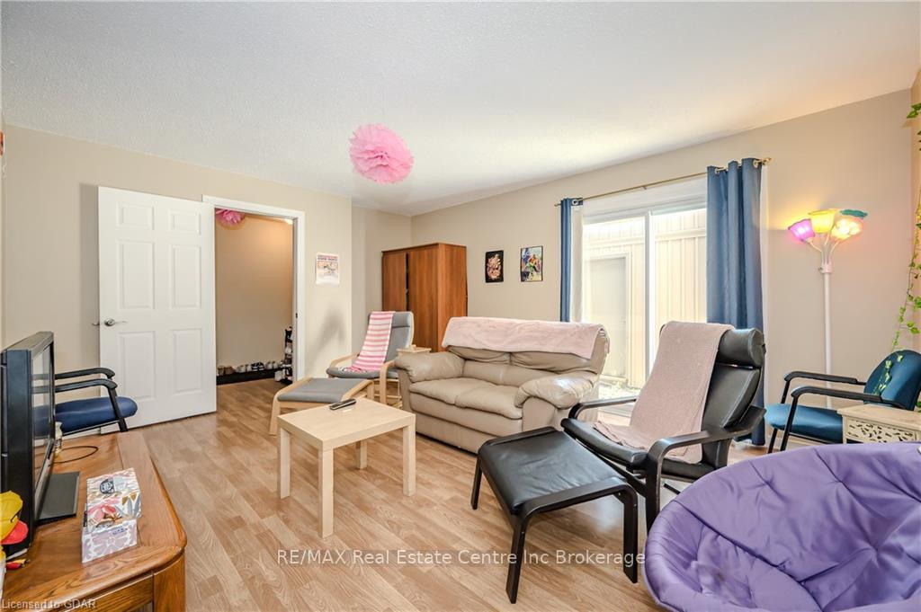 Photo 10 of Unit 59, 153 Janefield Avenue, Guelph, Dovercliffe Park/Old University — HOMEH