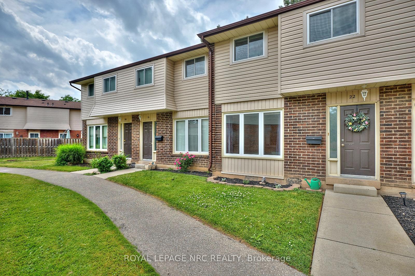 Photo 22 of Unit 22, 2 Weiden Street, St. Catharines, Bunting/Linwell — HOMEH
