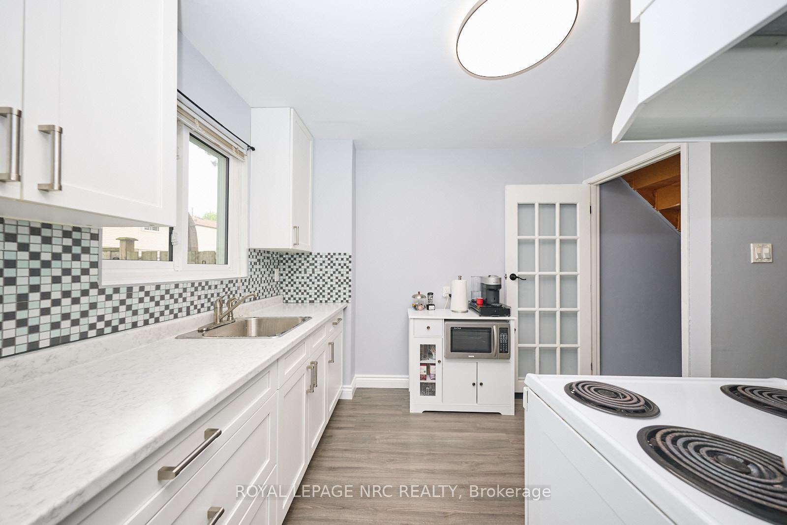Photo 30 of Unit 22, 2 Weiden Street, St. Catharines, Bunting/Linwell — HOMEH