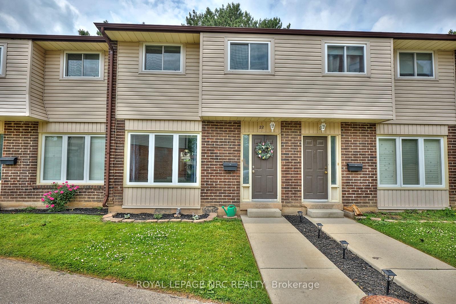 Photo 1 of Unit 22, 2 Weiden Street, St. Catharines, Bunting/Linwell — HOMEH