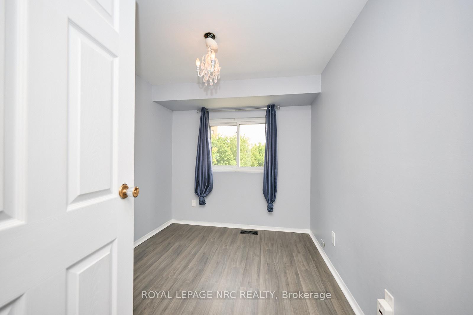 Photo 21 of Unit 22, 2 Weiden Street, St. Catharines, Bunting/Linwell — HOMEH