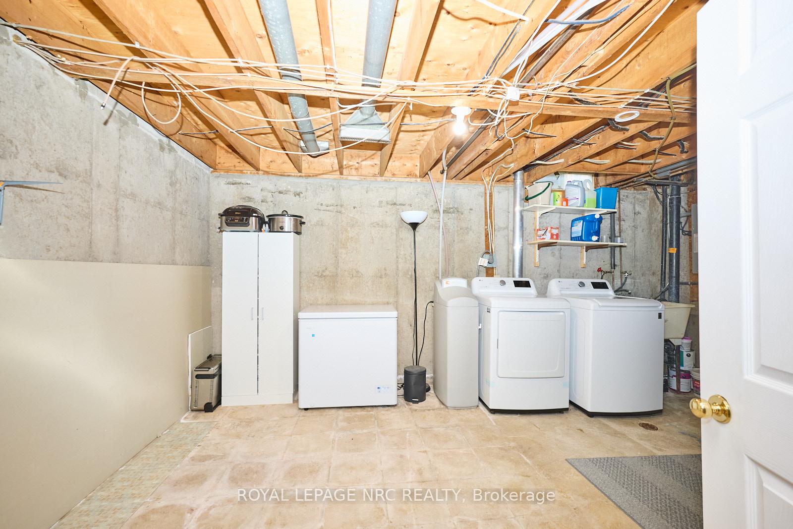 Photo 57 of Unit 22, 2 Weiden Street, St. Catharines, Bunting/Linwell — HOMEH