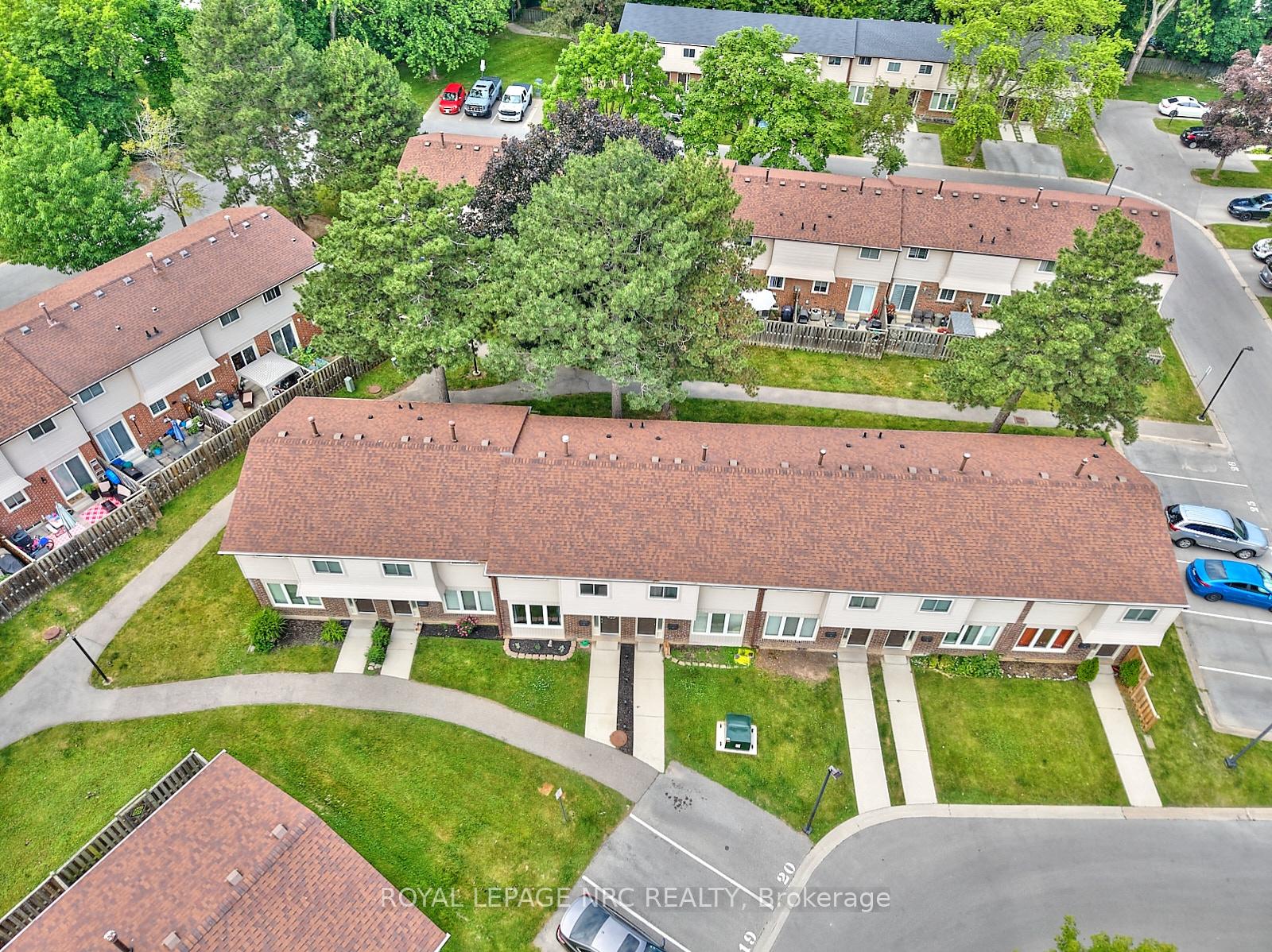 Photo 61 of Unit 22, 2 Weiden Street, St. Catharines, Bunting/Linwell — HOMEH