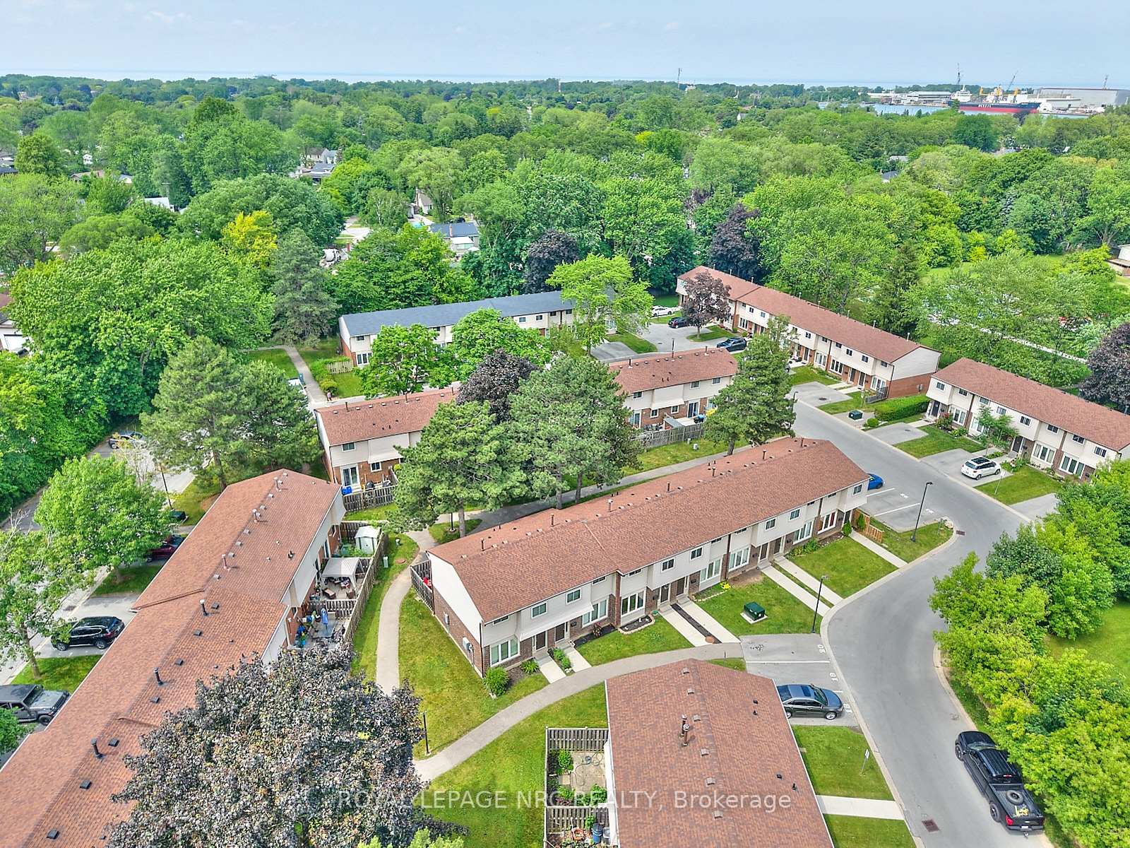 Photo 66 of Unit 22, 2 Weiden Street, St. Catharines, Bunting/Linwell — HOMEH