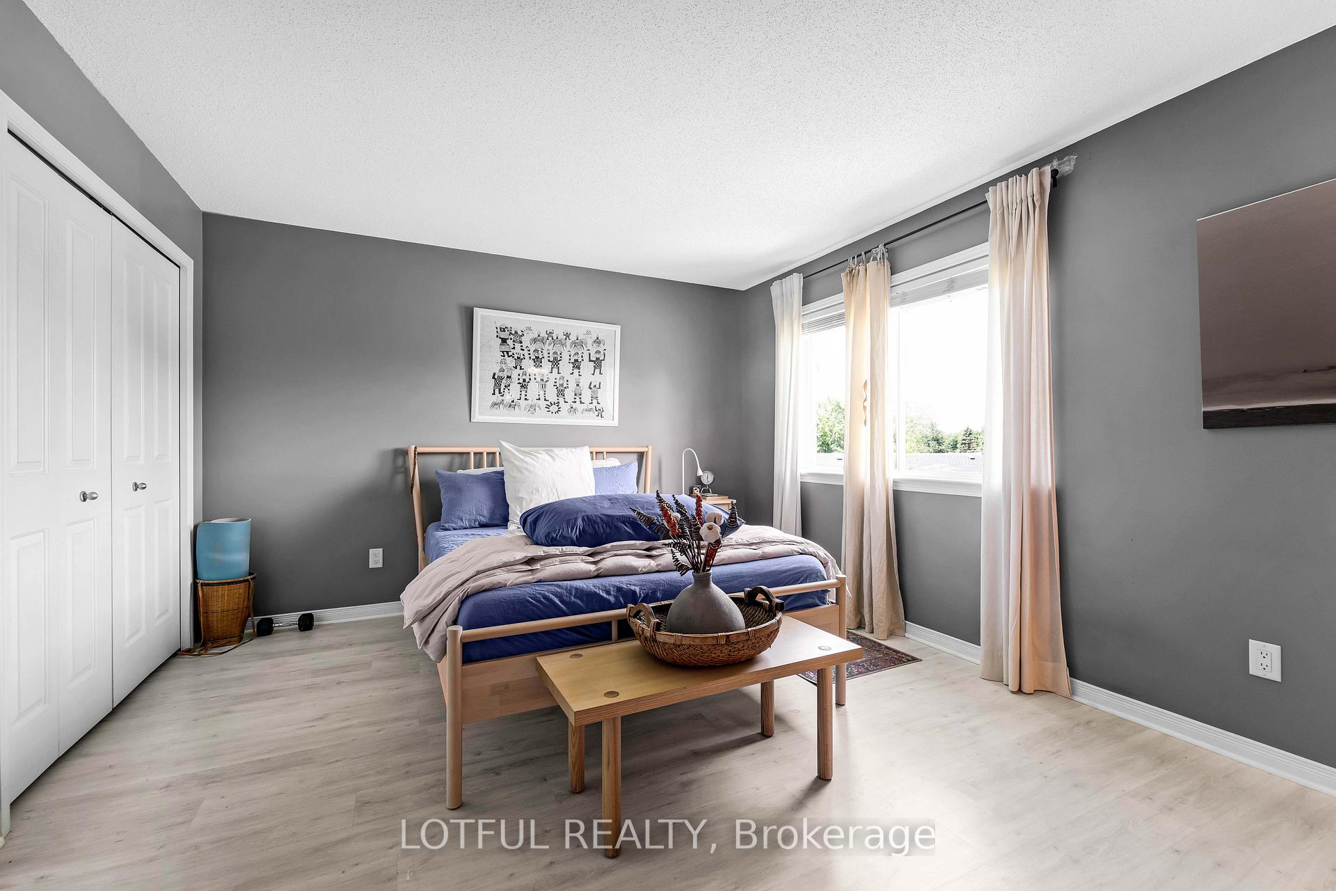 Photo 17 of 515 Burleigh Private, Ottawa, Cyrville — HOMEH