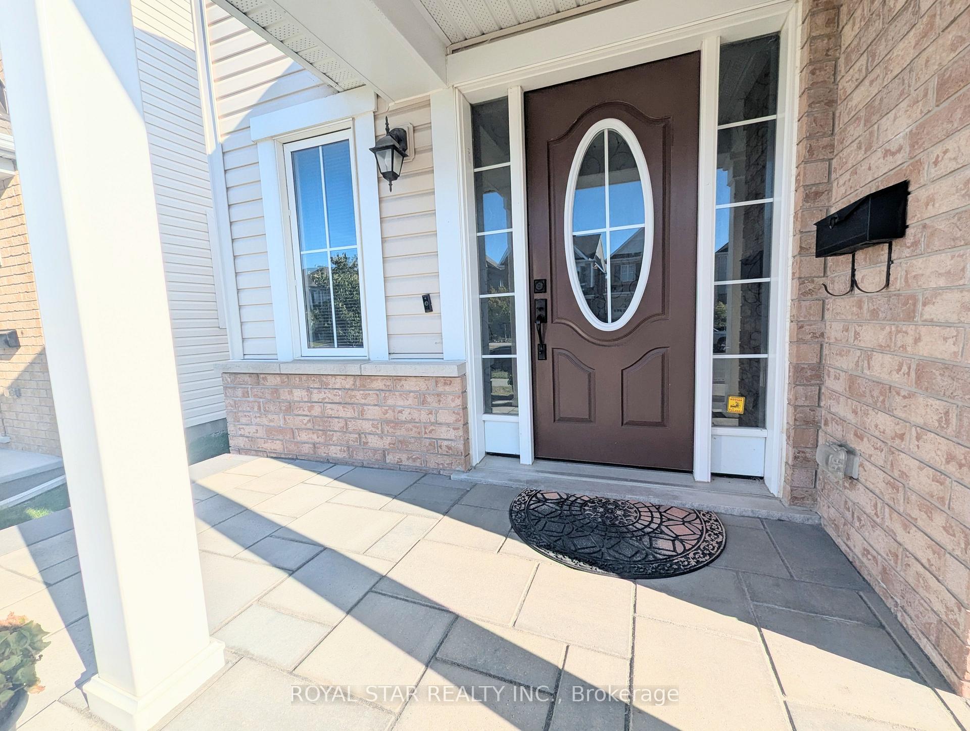 Photo 2 of 615 Dundonald Drive, Ottawa, Barrhaven - Half Moon Bay — HOMEH