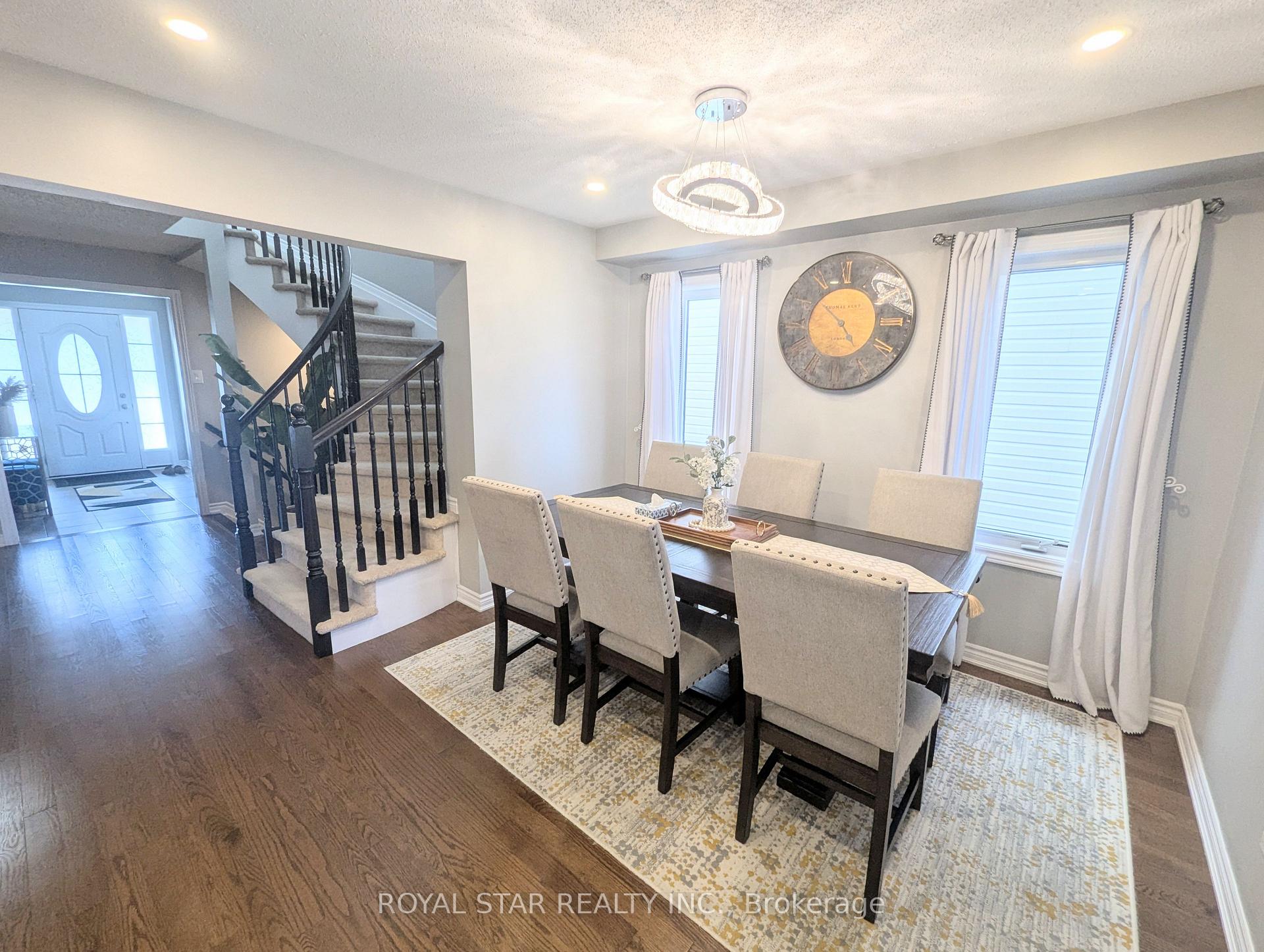 Photo 5 of 615 Dundonald Drive, Ottawa, Barrhaven - Half Moon Bay — HOMEH