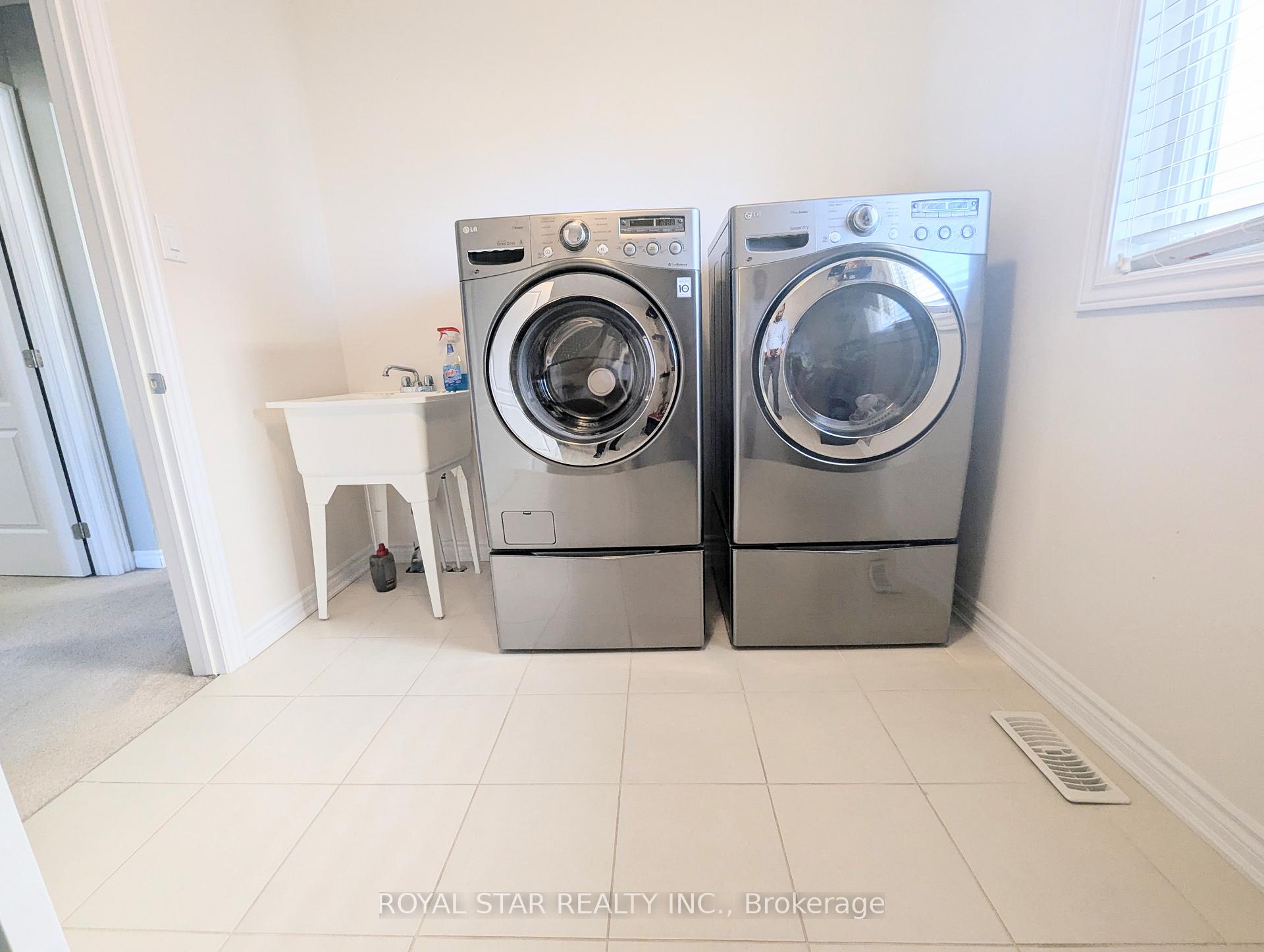 Photo 24 of 615 Dundonald Drive, Ottawa, Barrhaven - Half Moon Bay — HOMEH