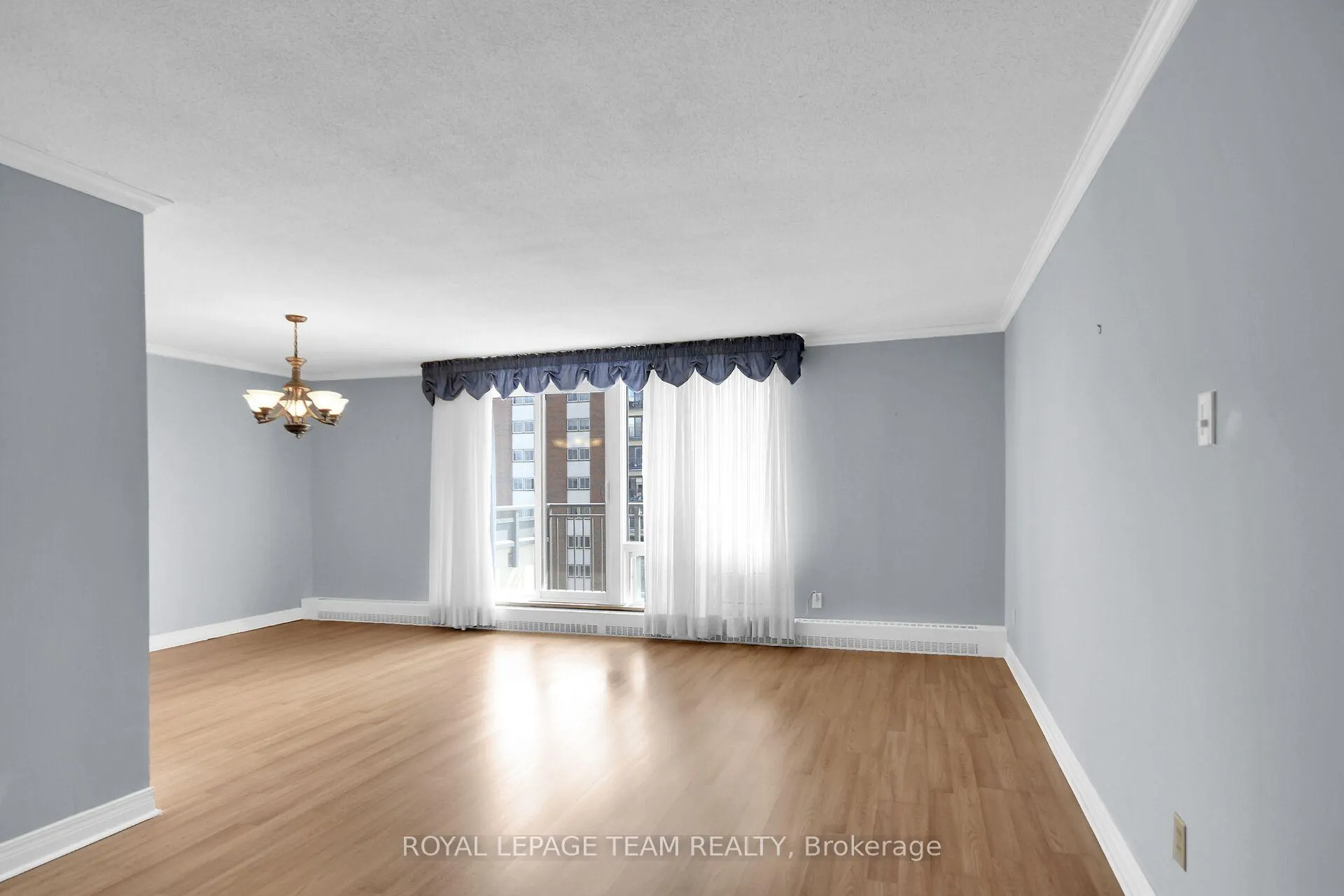 Photo 6 of Unit 912, 1485 Baseline Road, Ottawa, Copeland Park — HOMEH