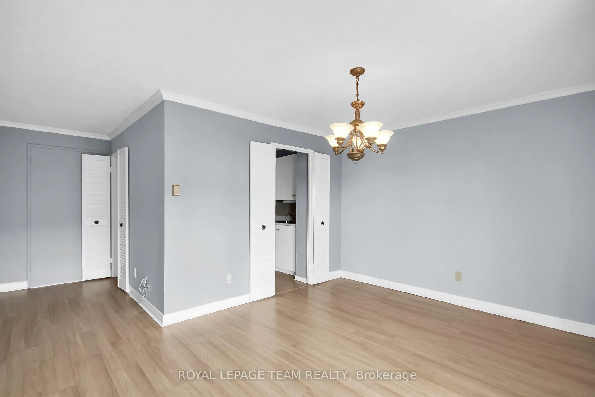 Photo 10 of Unit 912, 1485 Baseline Road, Ottawa, Copeland Park — HOMEH