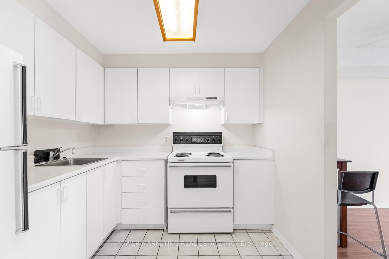 Photo 13 of Unit 509, 1440 Heron Road, Ottawa, Heron Gate — HOMEH