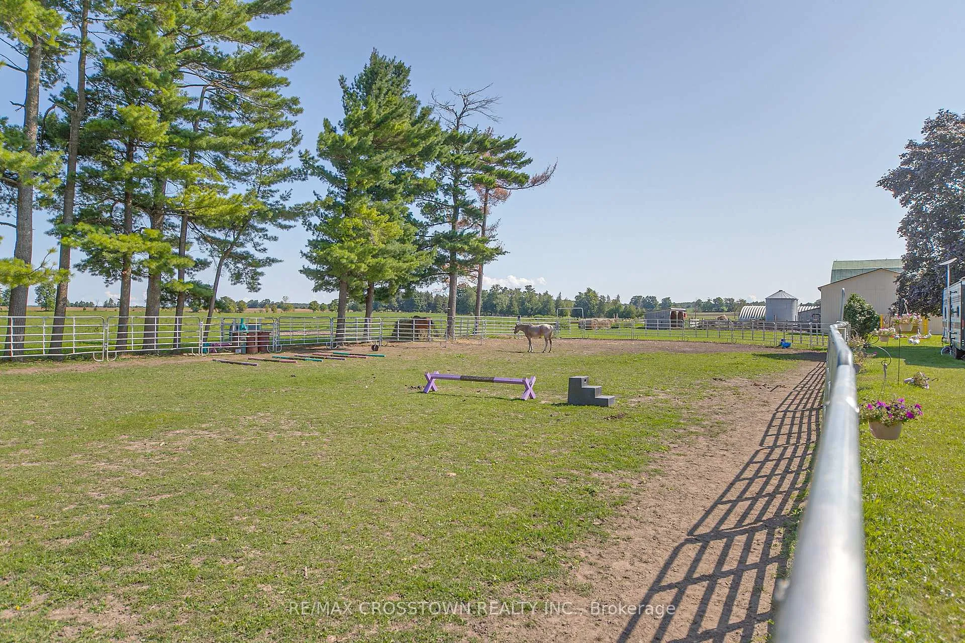 Photo 15 of 6409 10th Line, Essa, Rural Essa — HOMEH