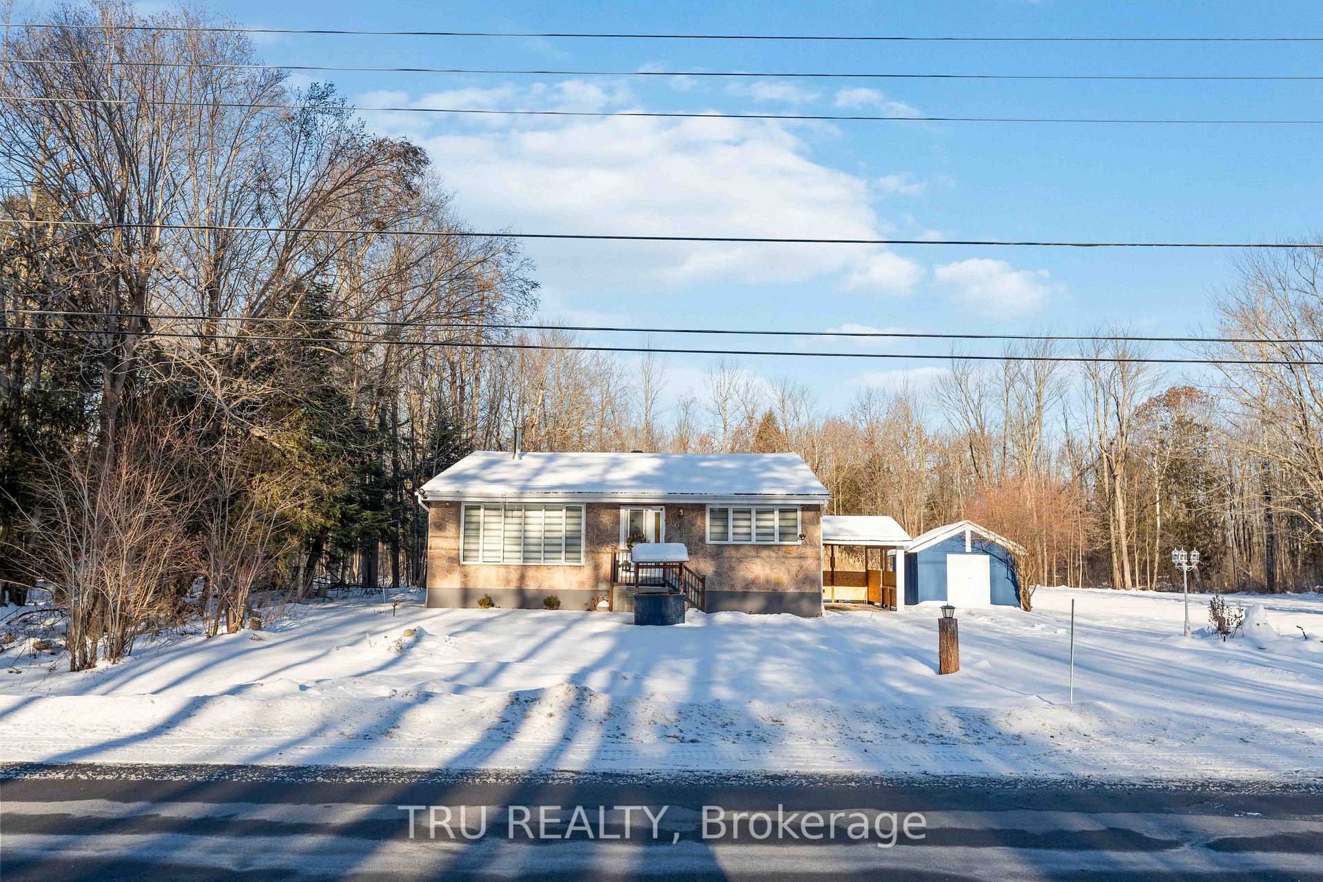Front of 5903 Piperville Road