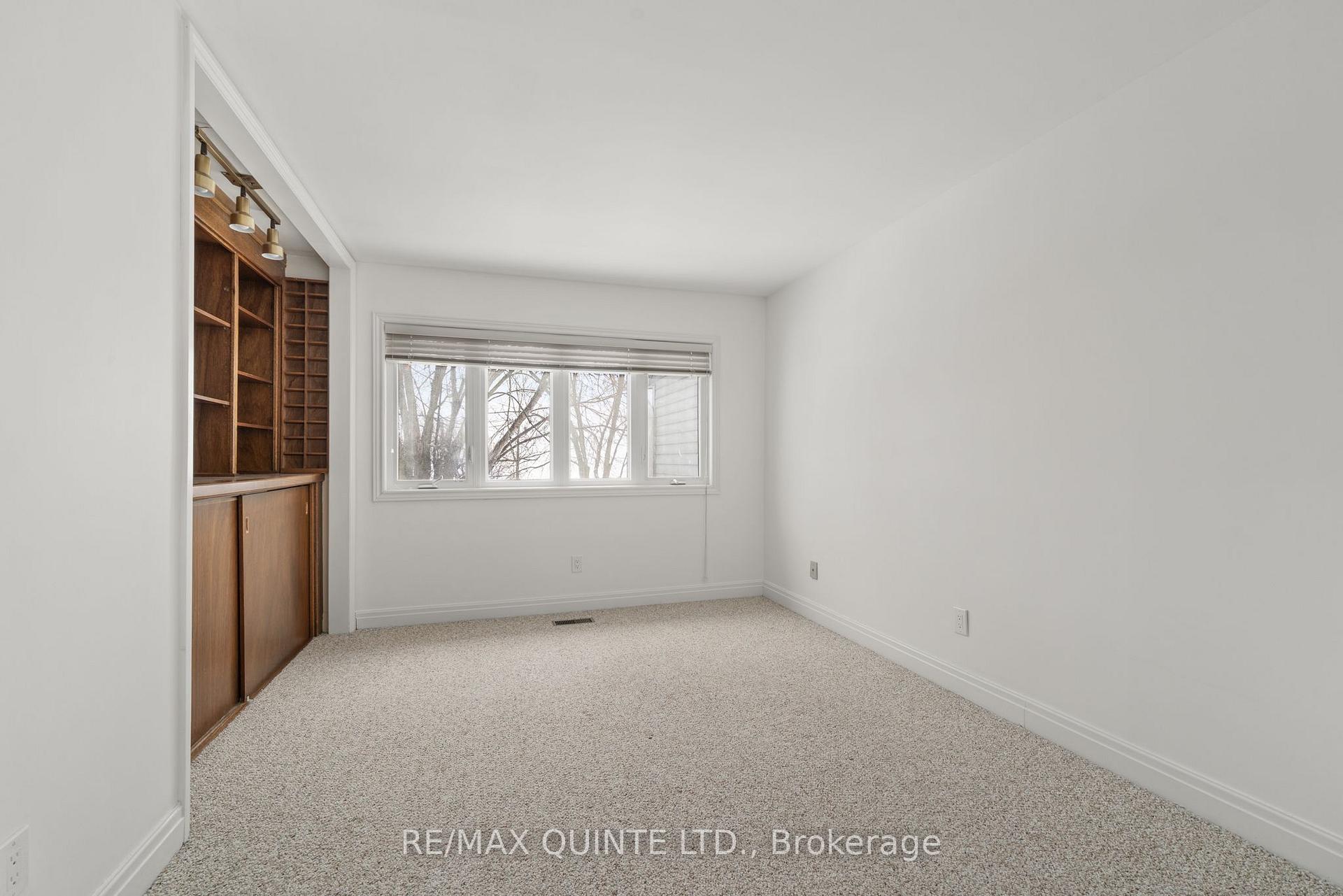 Photo 26 of Unit 30, 31 Keegan Parkway, Belleville, Belleville Ward — HOMEH