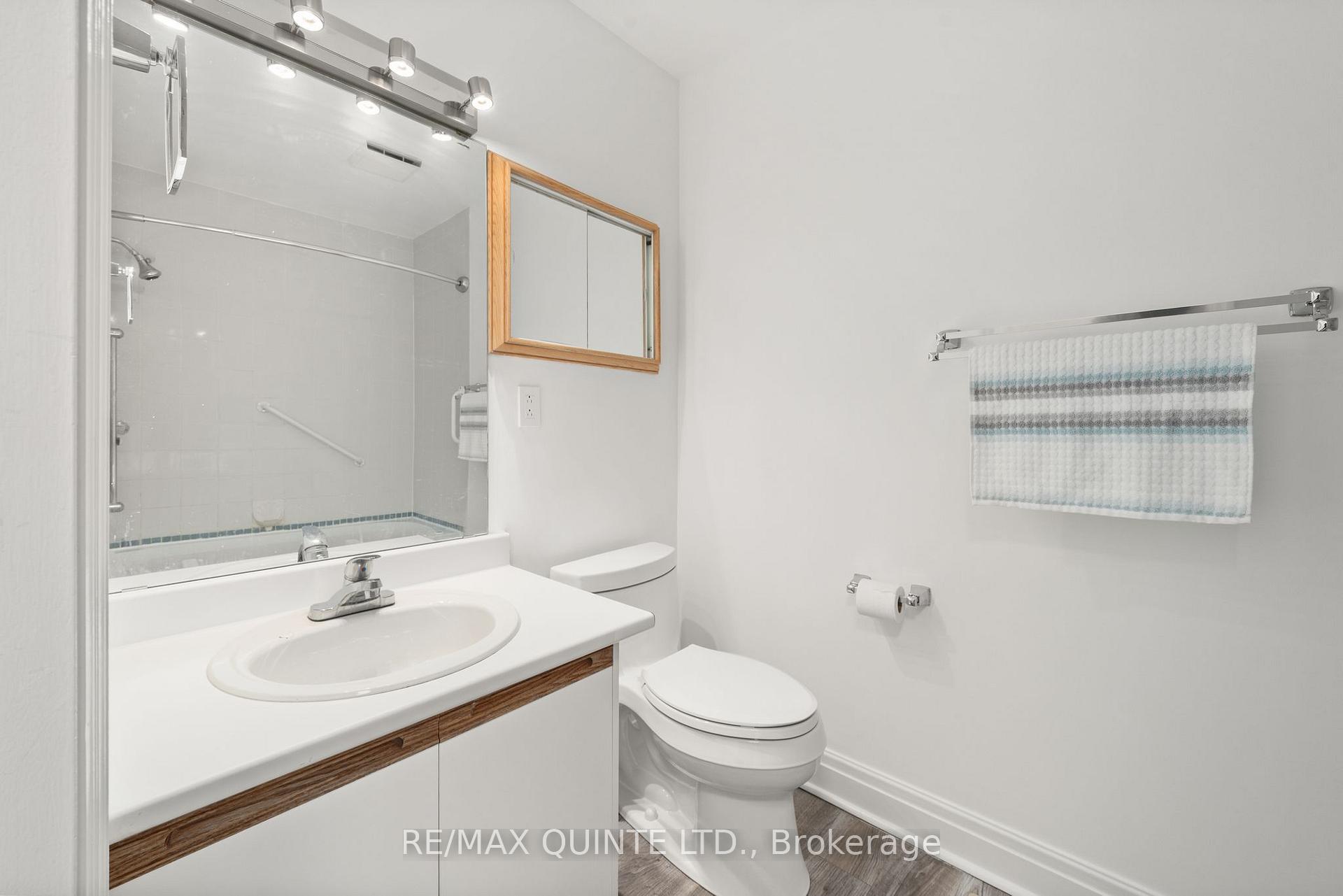 Photo 27 of Unit 30, 31 Keegan Parkway, Belleville, Belleville Ward — HOMEH