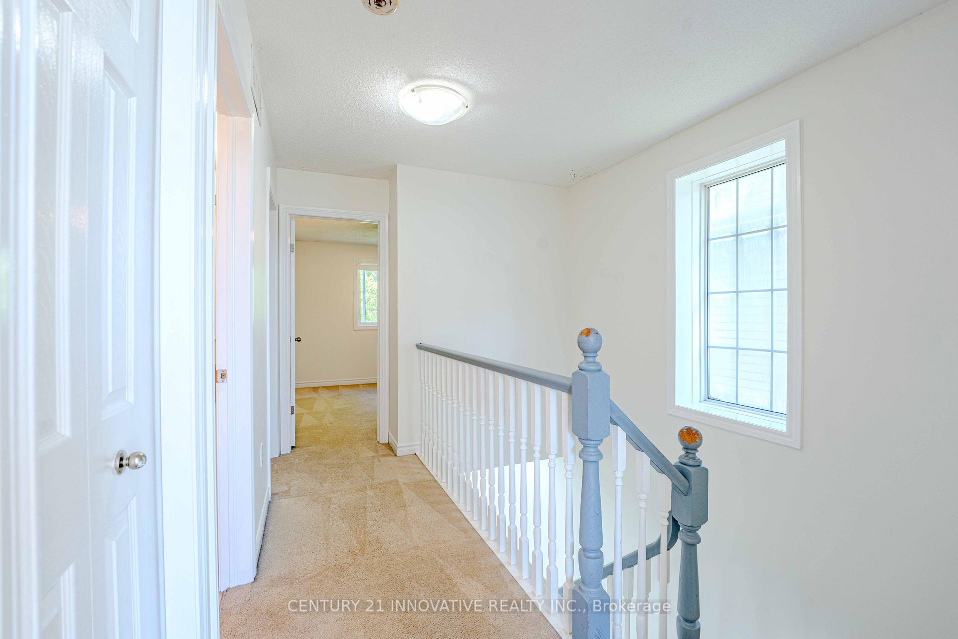 Photo 23 of 34 Revell Drive, Guelph, Clairfields/Hanlon Business Park — HOMEH