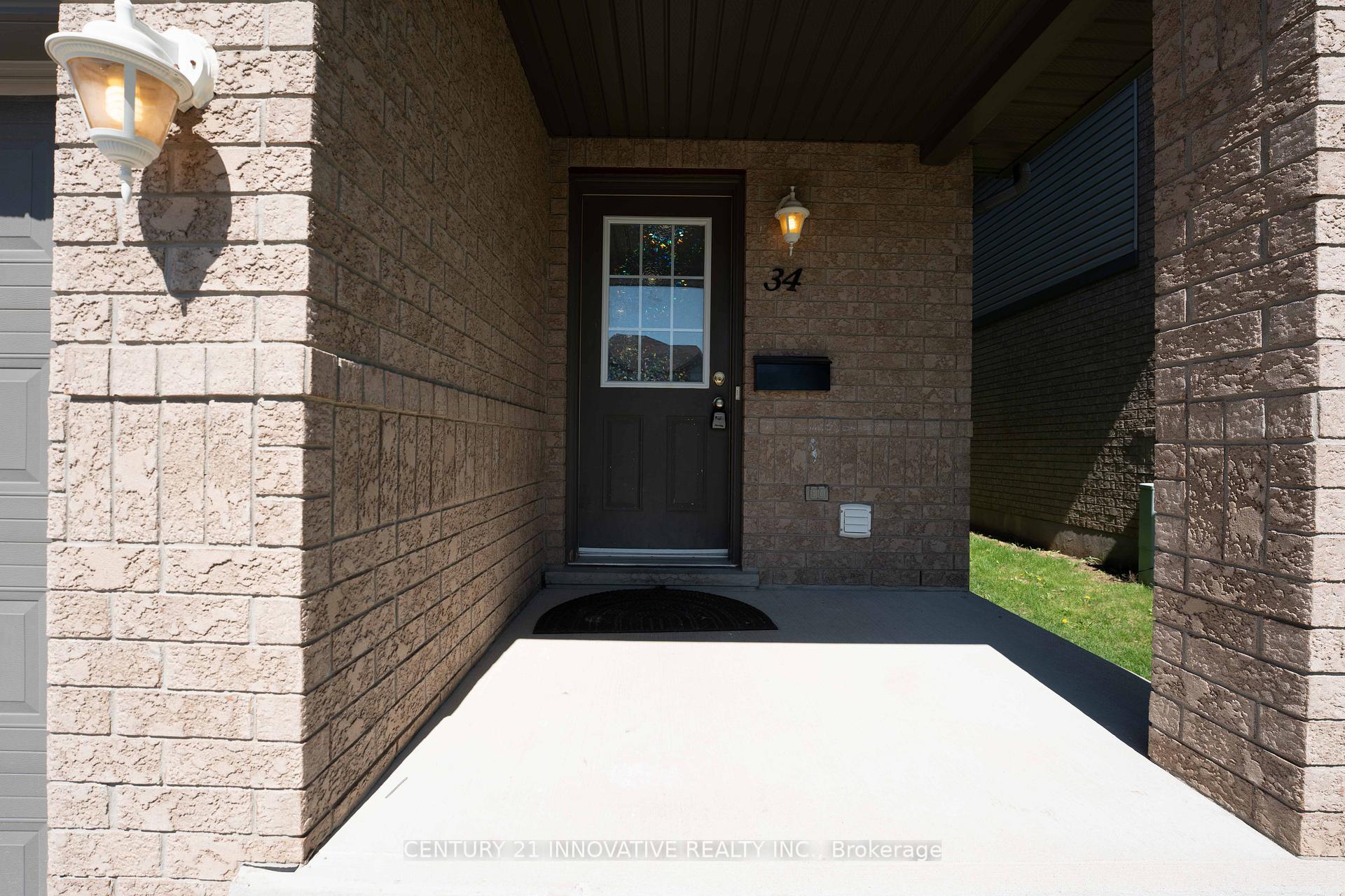 Photo 35 of 34 Revell Drive, Guelph, Clairfields/Hanlon Business Park — HOMEH