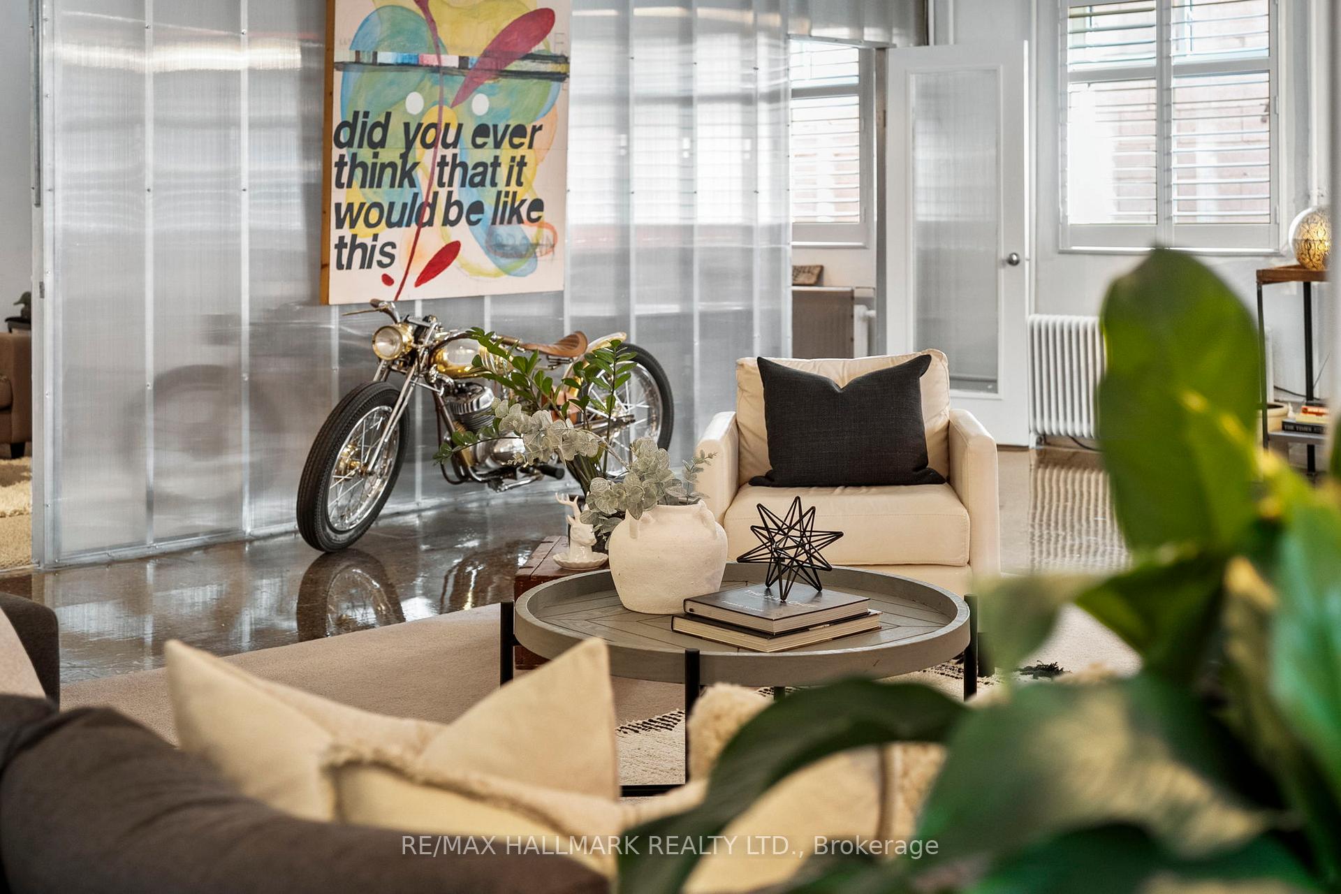 Photo 15 of Unit Loft 2, 2B Minto Street, Toronto, Greenwood-Coxwell — HOMEH