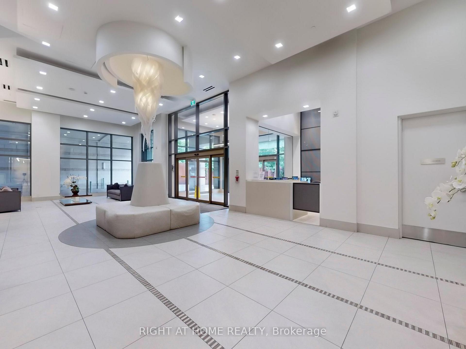 Photo 2 of Unit 418, 23 Glebe Road W, Toronto, Yonge-Eglinton — HOMEH