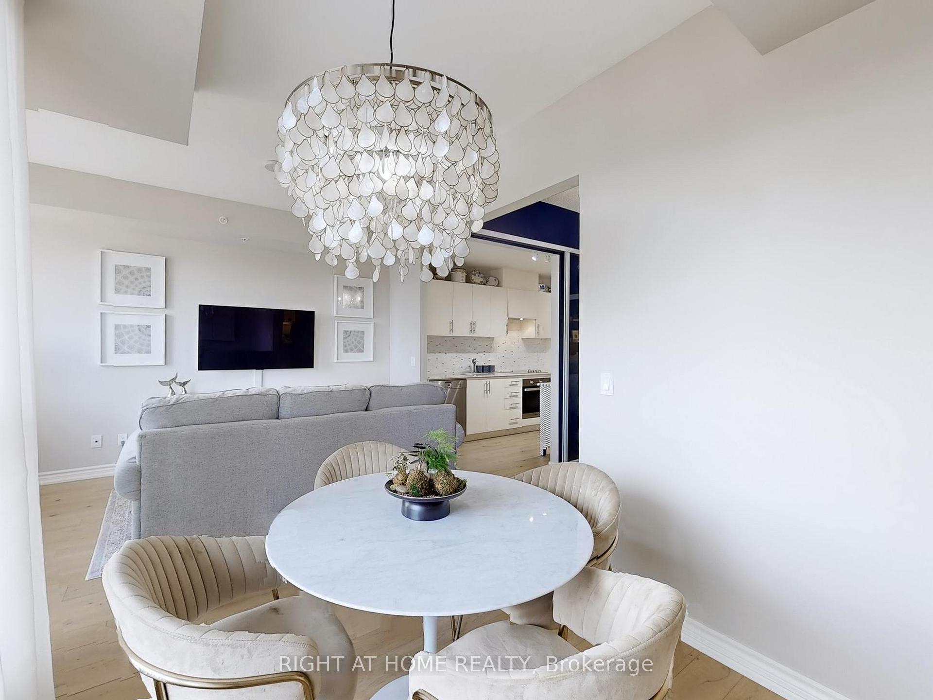 Photo 29 of Unit 418, 23 Glebe Road W, Toronto, Yonge-Eglinton — HOMEH