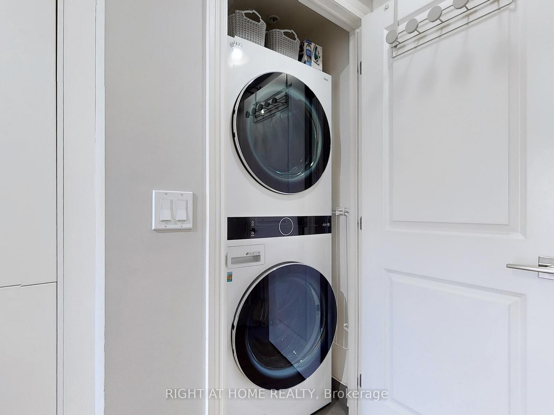Photo 15 of Unit 418, 23 Glebe Road W, Toronto, Yonge-Eglinton — HOMEH