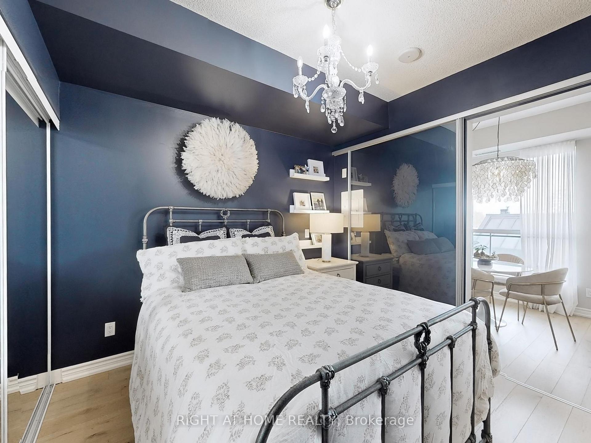 Photo 16 of Unit 418, 23 Glebe Road W, Toronto, Yonge-Eglinton — HOMEH