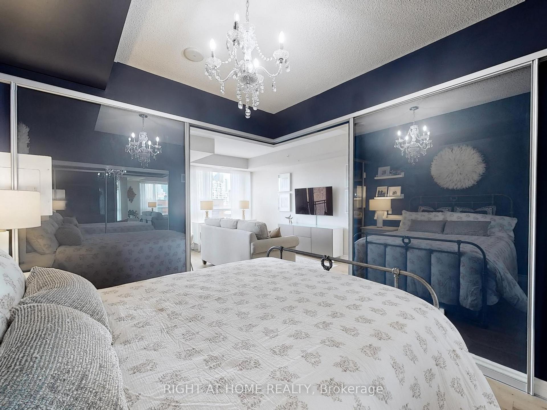 Photo 36 of Unit 418, 23 Glebe Road W, Toronto, Yonge-Eglinton — HOMEH