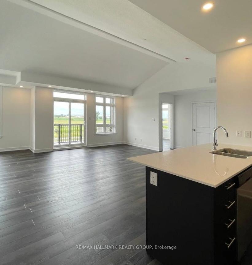 Photo 2 of Unit K, 320 Tulum Crescent, Ottawa, Kanata - Emerald Meadows/Trailwest — HOMEH