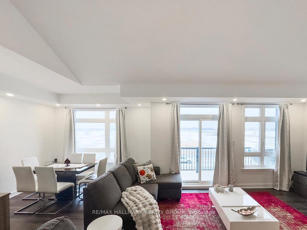 Photo 6 of Unit K, 320 Tulum Crescent, Ottawa, Kanata - Emerald Meadows/Trailwest — HOMEH