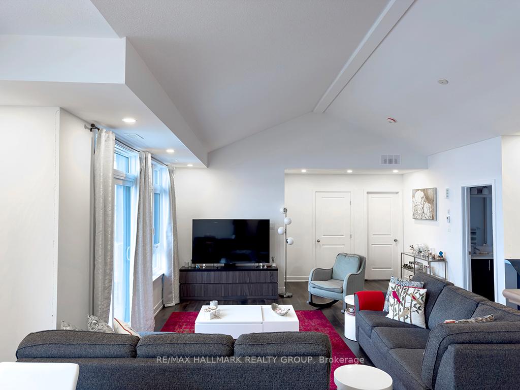 Photo 7 of Unit K, 320 Tulum Crescent, Ottawa, Kanata - Emerald Meadows/Trailwest — HOMEH