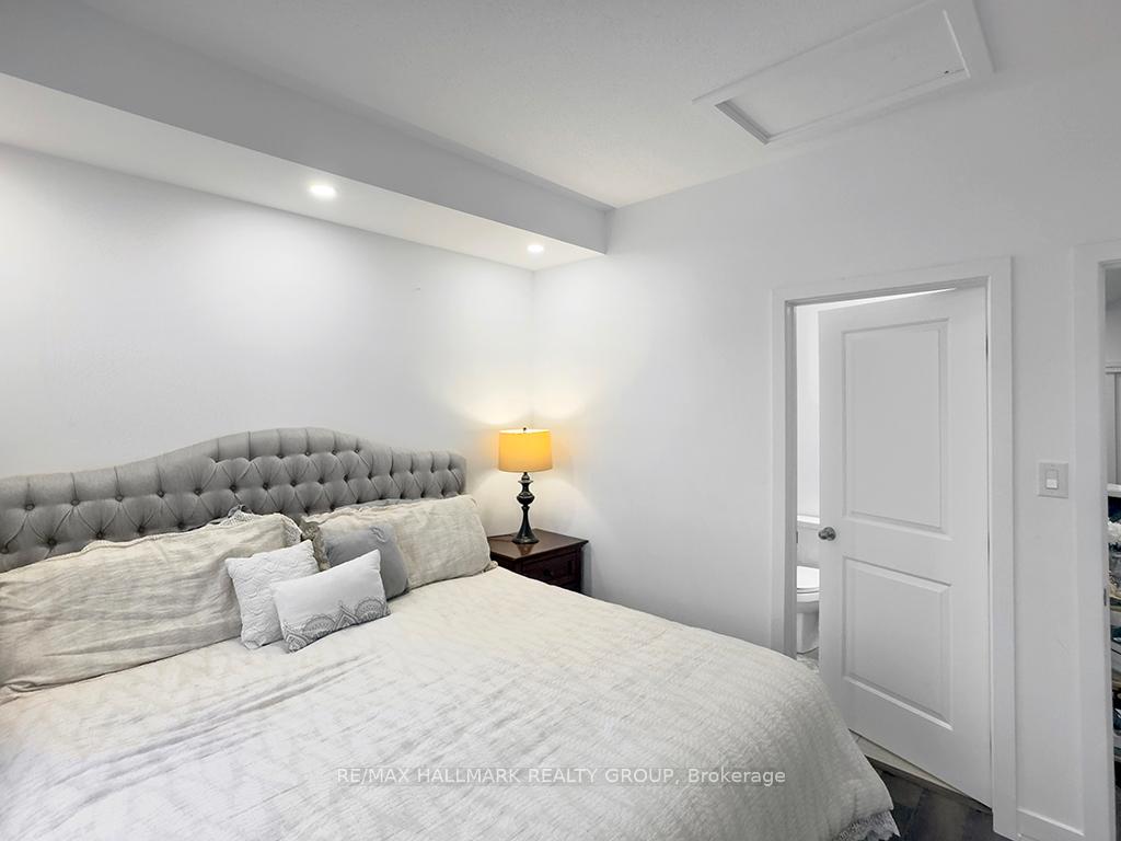 Photo 14 of Unit K, 320 Tulum Crescent, Ottawa, Kanata - Emerald Meadows/Trailwest — HOMEH
