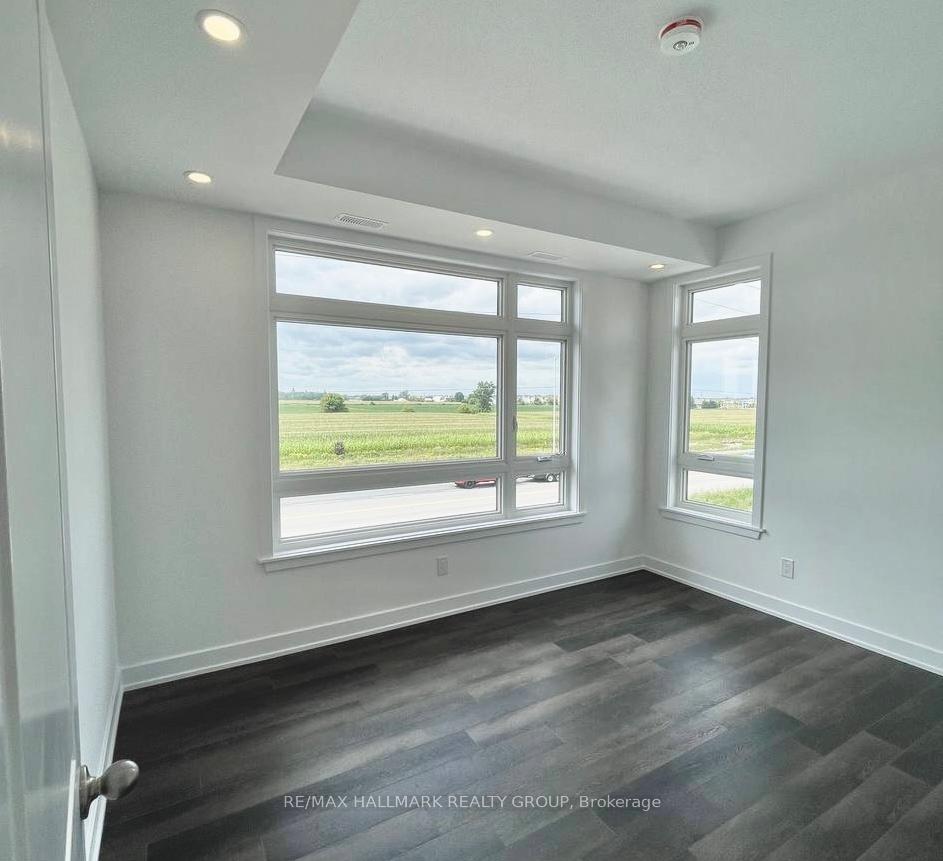 Photo 18 of Unit K, 320 Tulum Crescent, Ottawa, Kanata - Emerald Meadows/Trailwest — HOMEH