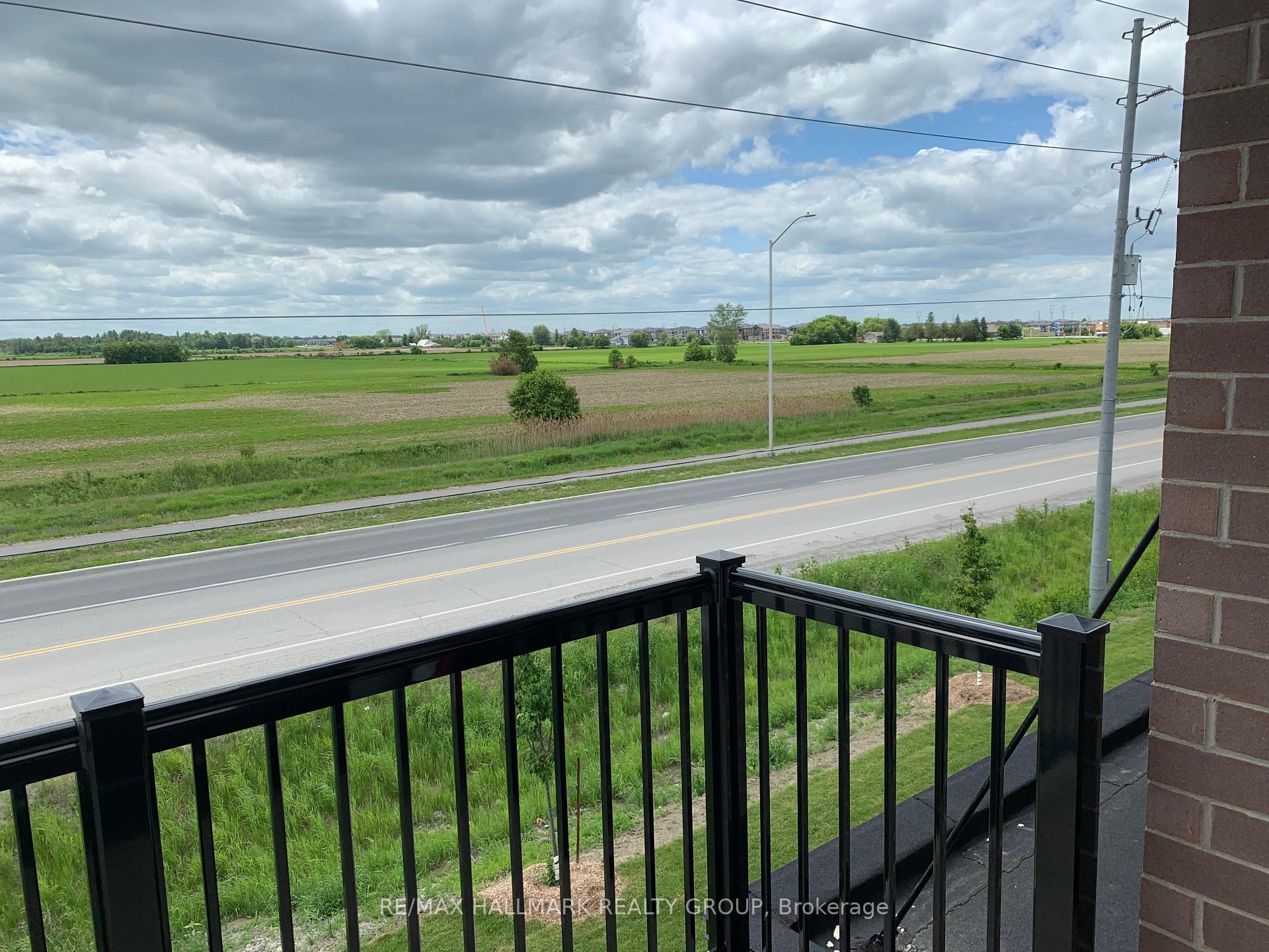 Photo 20 of Unit K, 320 Tulum Crescent, Ottawa, Kanata - Emerald Meadows/Trailwest — HOMEH