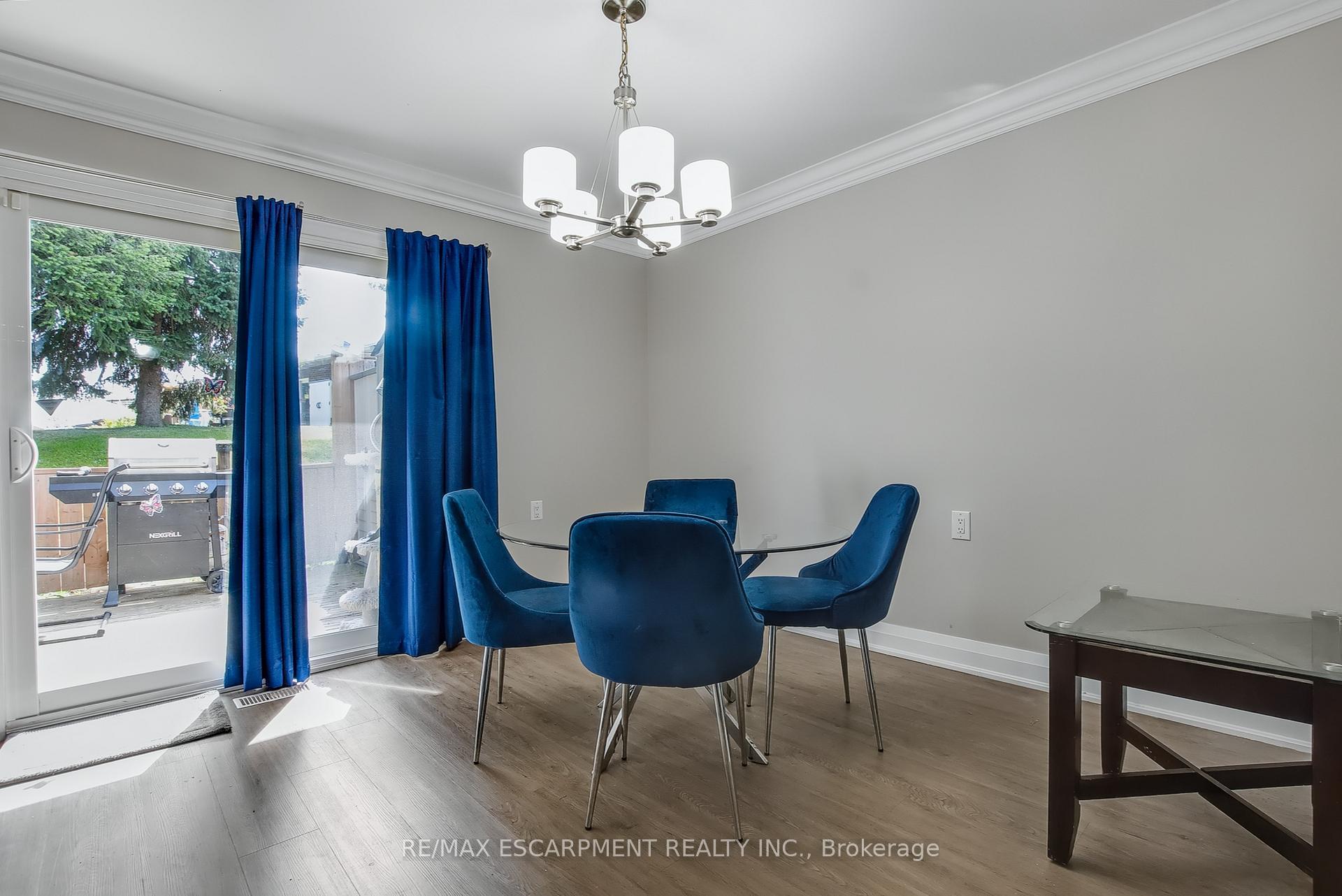 Photo 11 of 13 Sister Varga Terrace, Hamilton, Kennedy — HOMEH