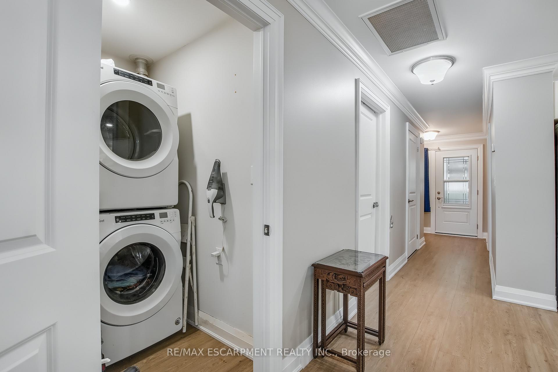 Photo 17 of 13 Sister Varga Terrace, Hamilton, Kennedy — HOMEH