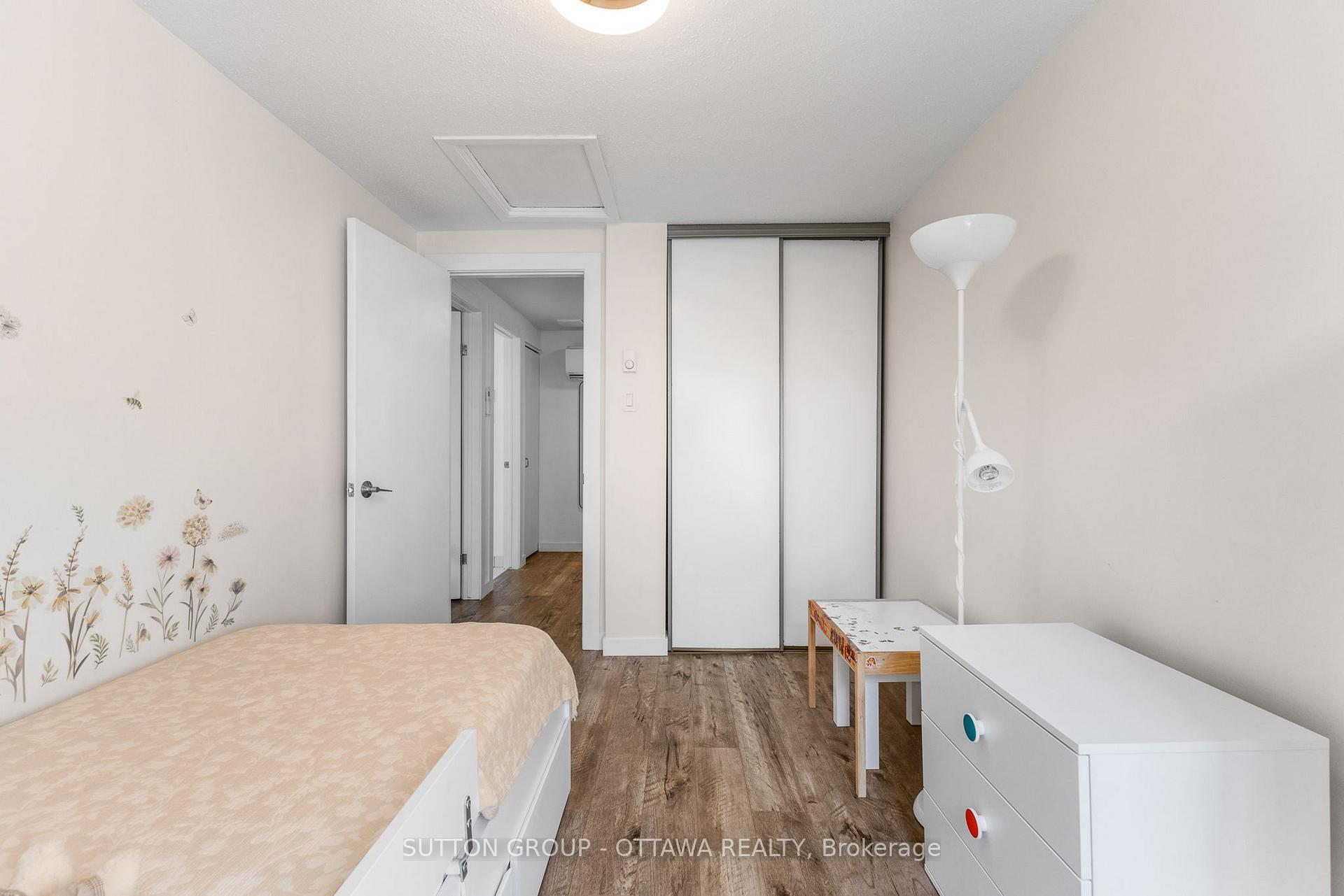 Photo 16 of Unit 86, 86 Renova, Ottawa, Riverview Park — HOMEH