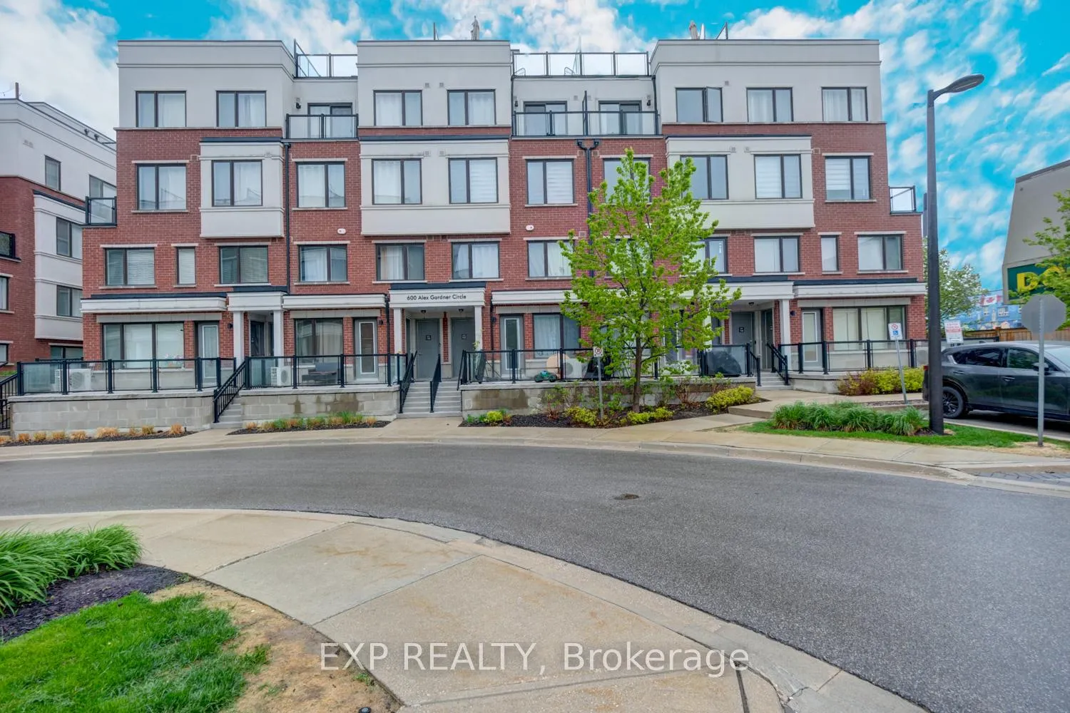 Photo 3 of Unit 112, 600 Alex Gardner Circle, Aurora, Aurora Village — HOMEH