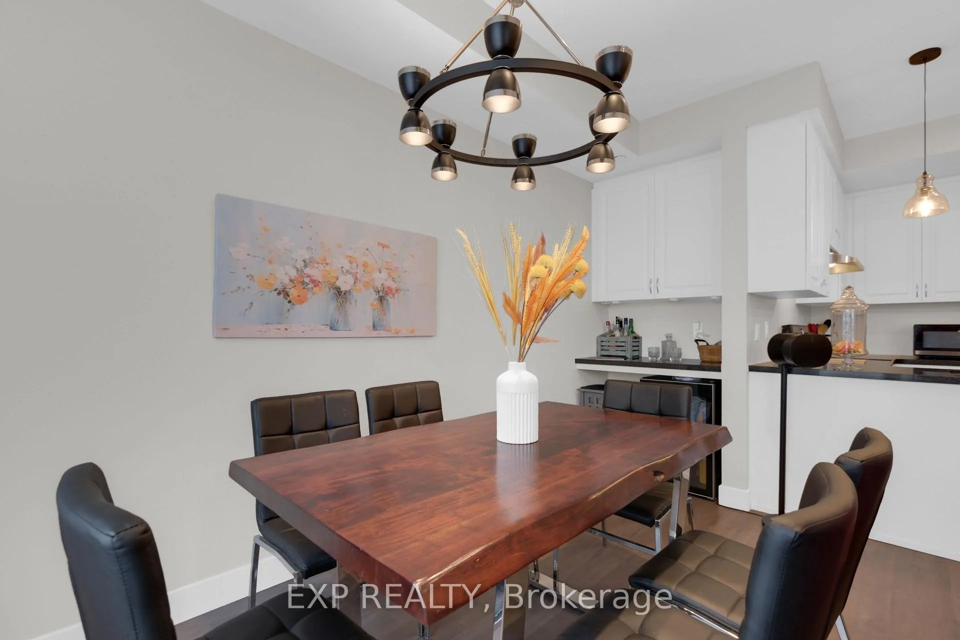 Photo 8 of Unit 112, 600 Alex Gardner Circle, Aurora, Aurora Village — HOMEH